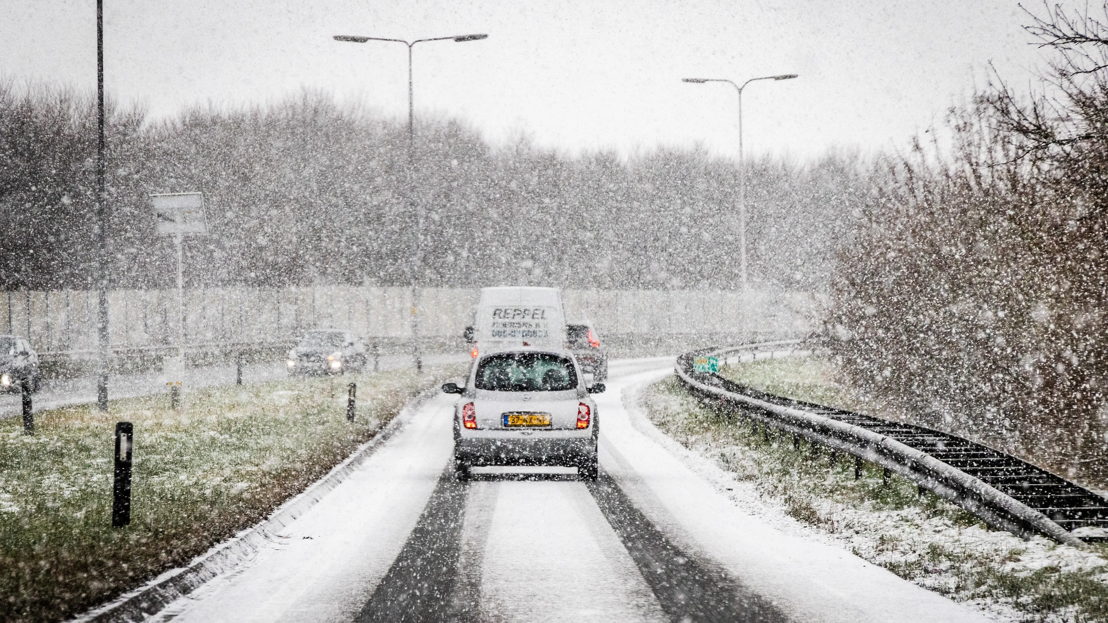 Nieuwe sneeuwbuien op komst: vrijdag mogelijk 15 centimeter in het noorden