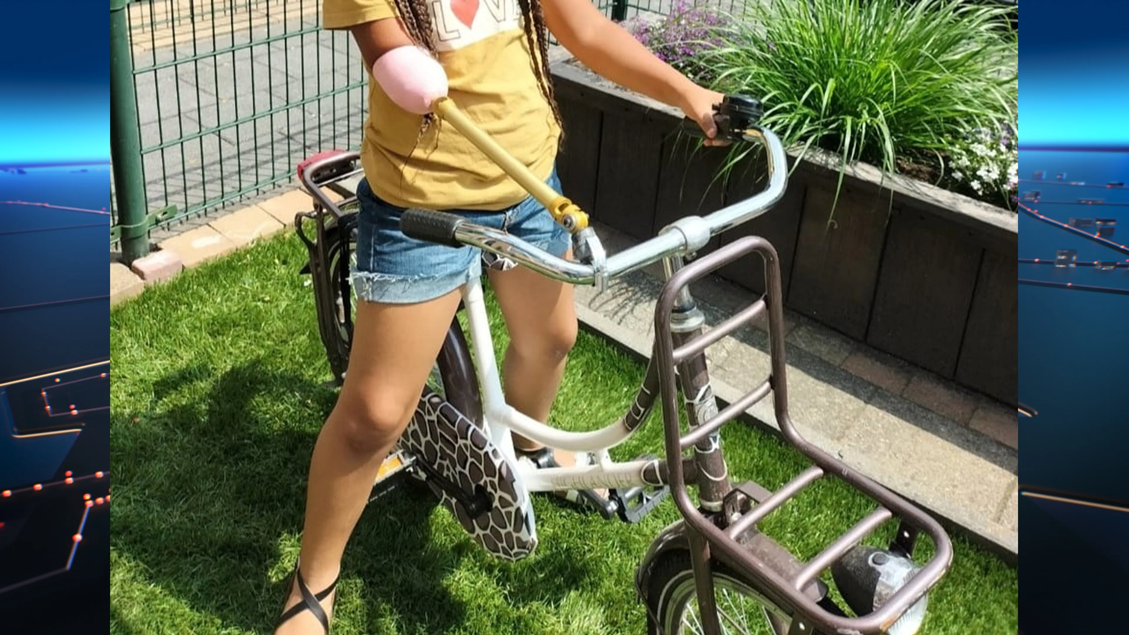 Fiets met dure prothese van Eva (6) gestolen: 'Ze is er kapot van'