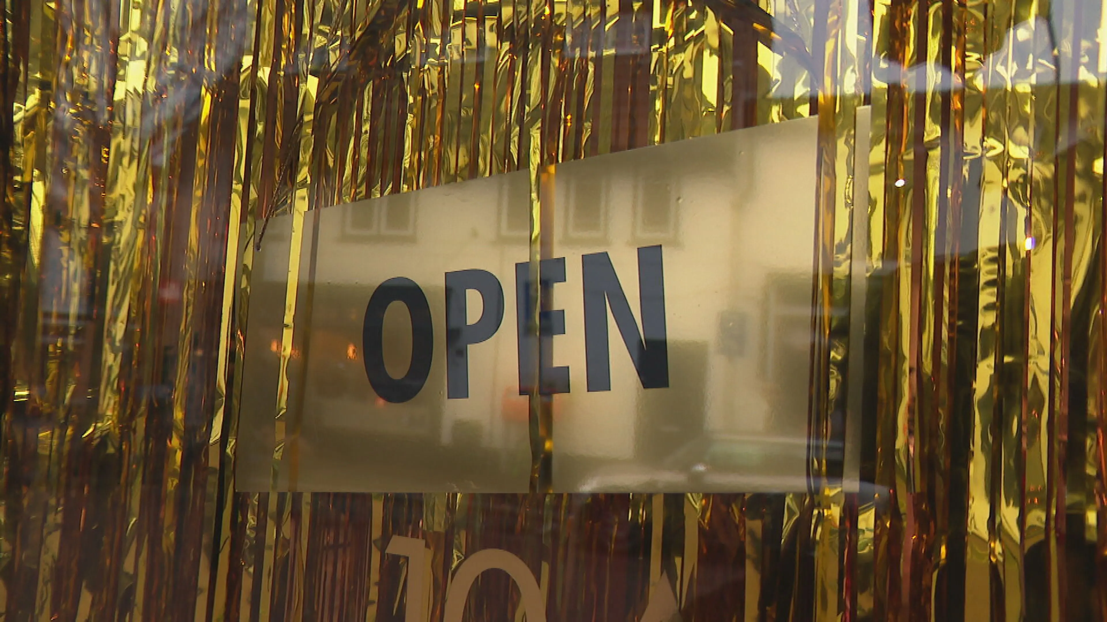 Winkels op meerdere plaatsen open, in Sittard verkopen ze zelfs schoenen