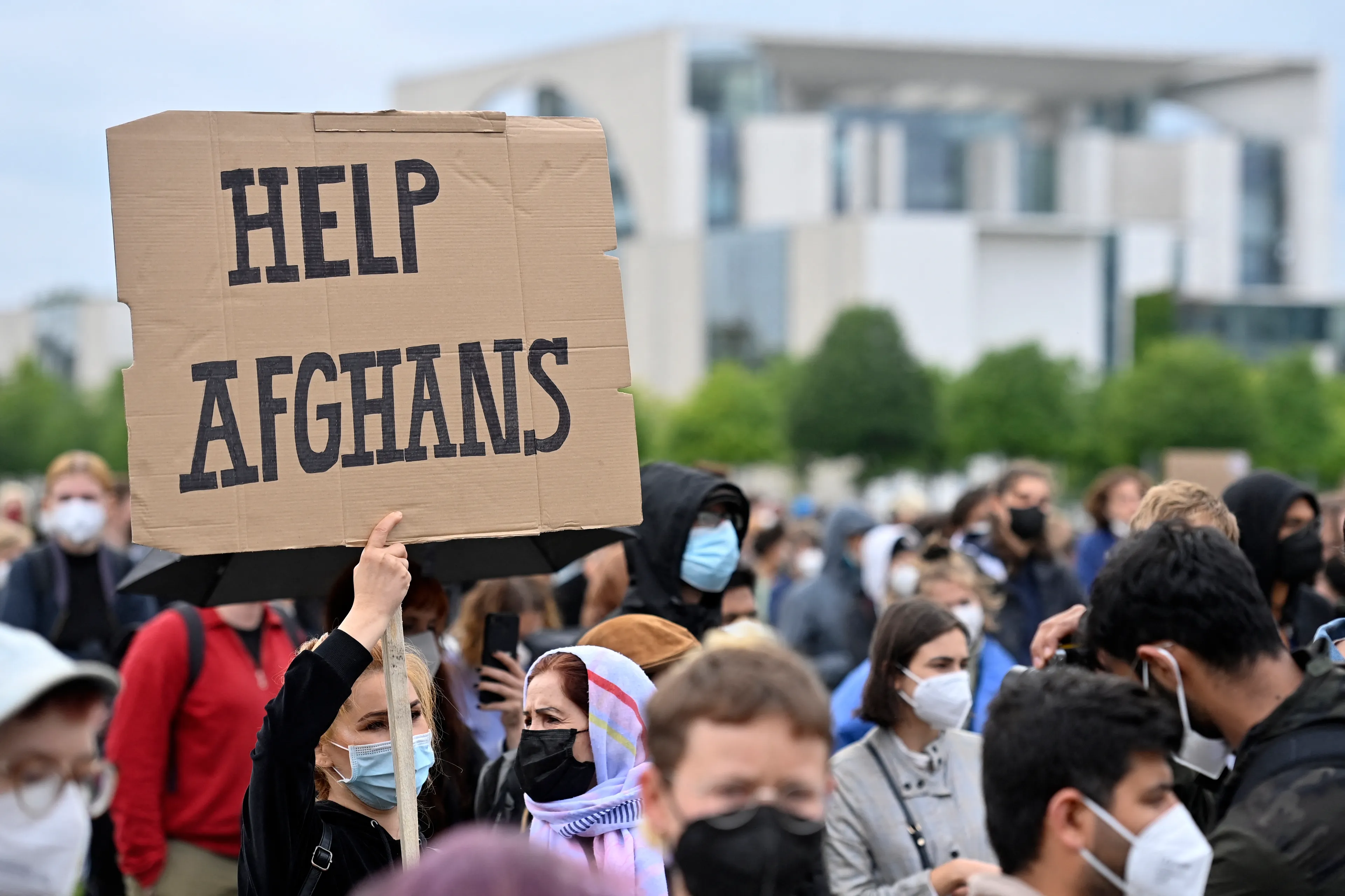 Vier op vijf Nederlanders: opgevangen Afghanen moeten weer terug zodra het kan