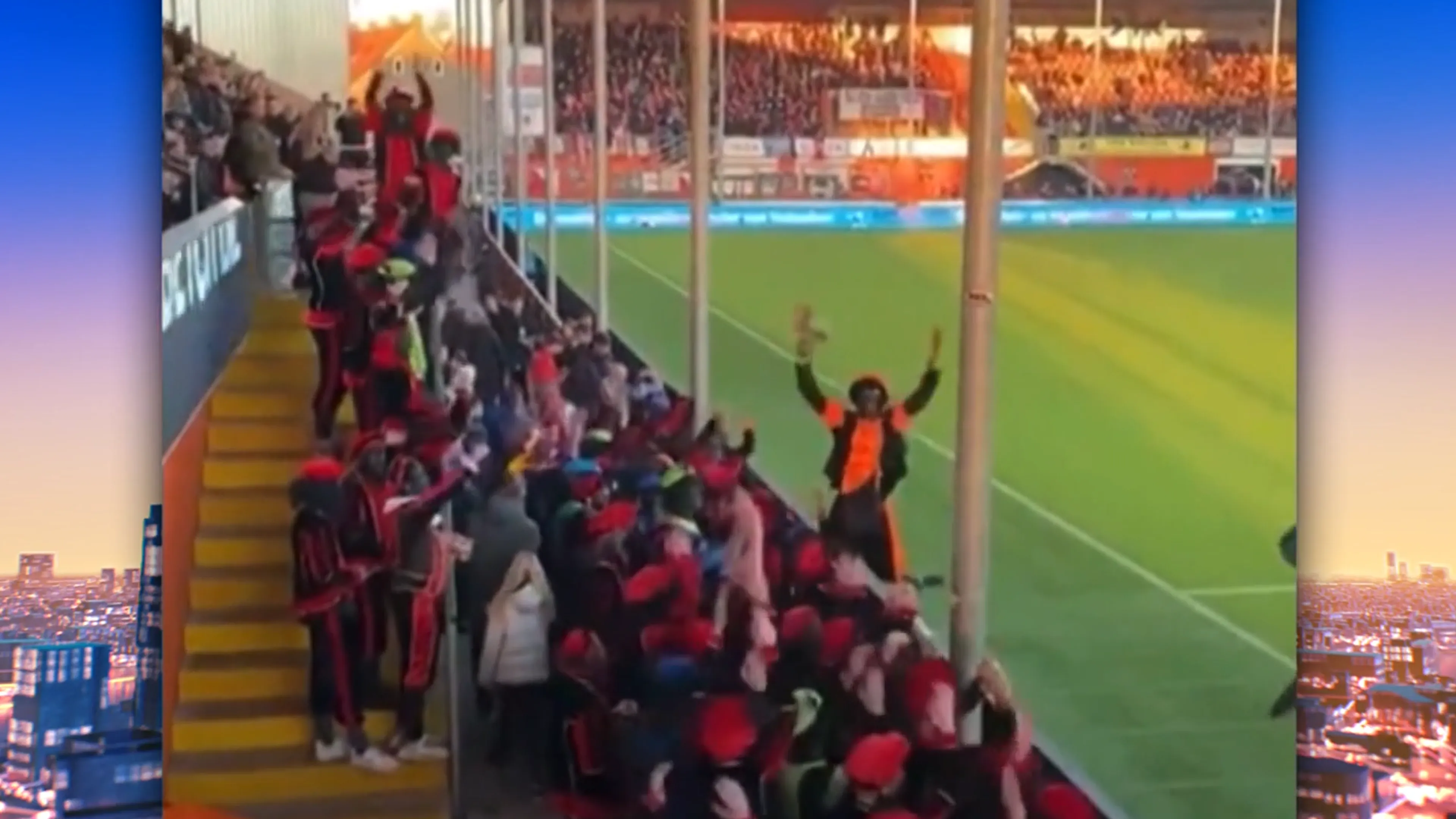 FC Volendam neemt afstand van actie met zwarte pieten in stadion