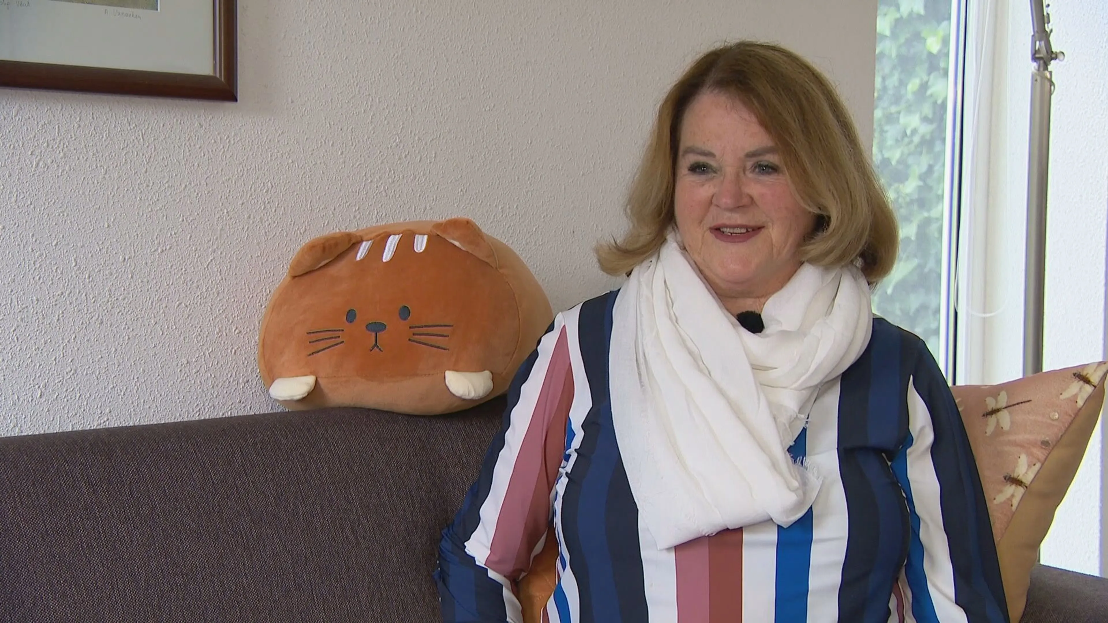 Hannie (74) vanwege leeftijd niet welkom bij Eurovisie Songfestival: 'Ik ben echt boos'