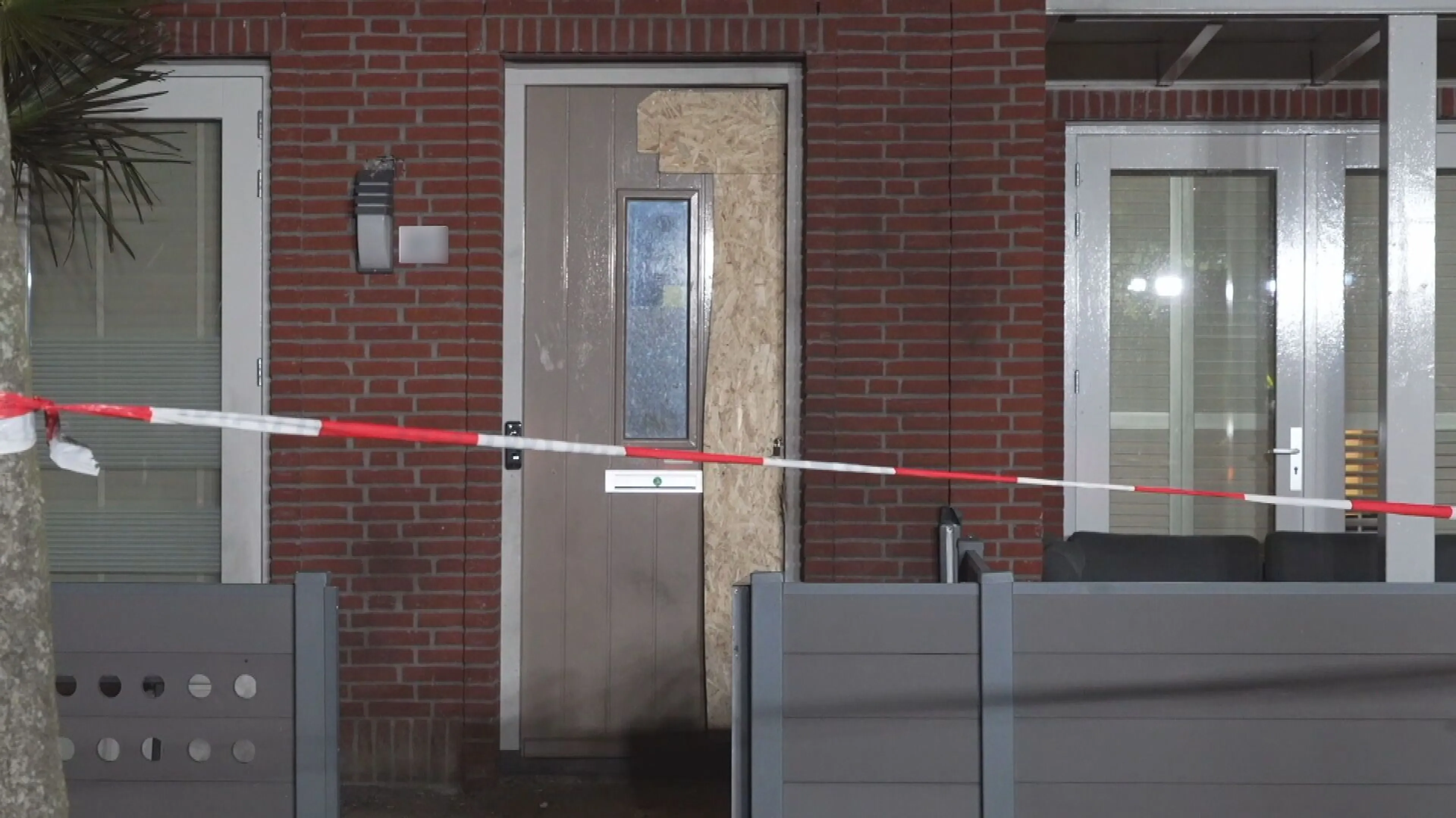 Woning in Maassluis dichtgetimmerd na dubbele explosie