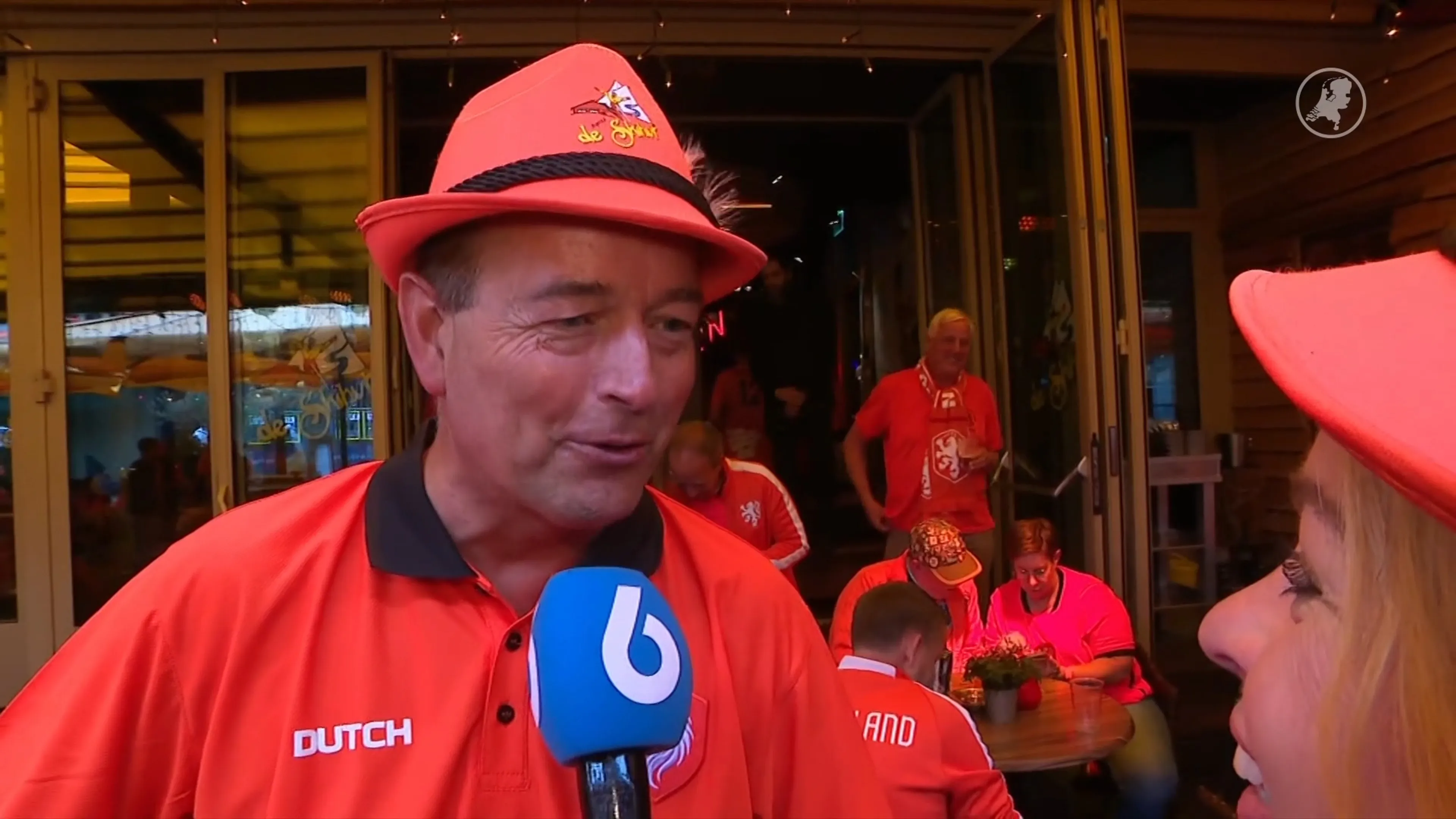 Supporters klaar voor uitzwaaiwedstrijd: WK komt dichtbij