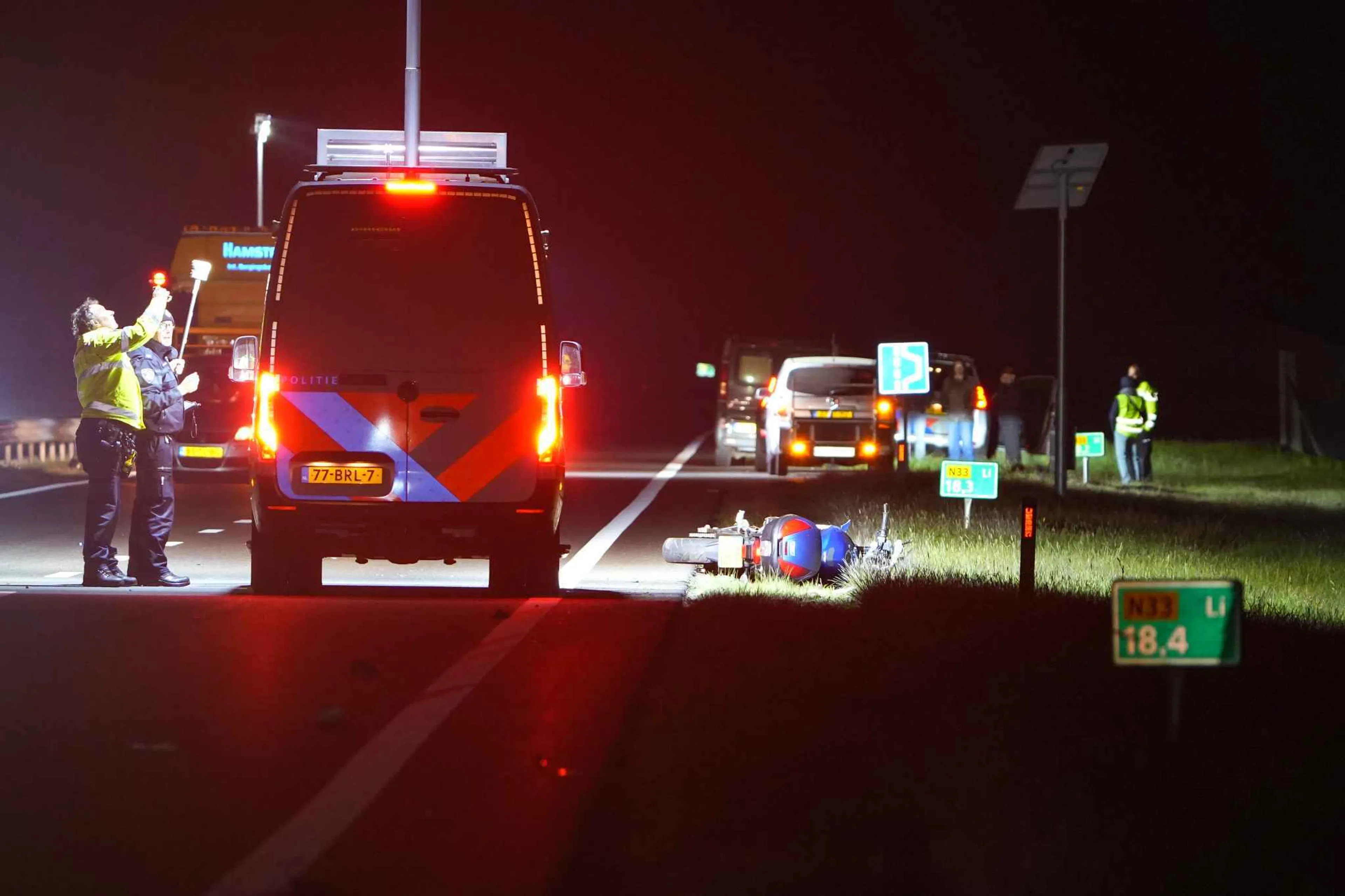 Motorrijder (41) overleden na aanrijding met ree op N33 bij Anderen