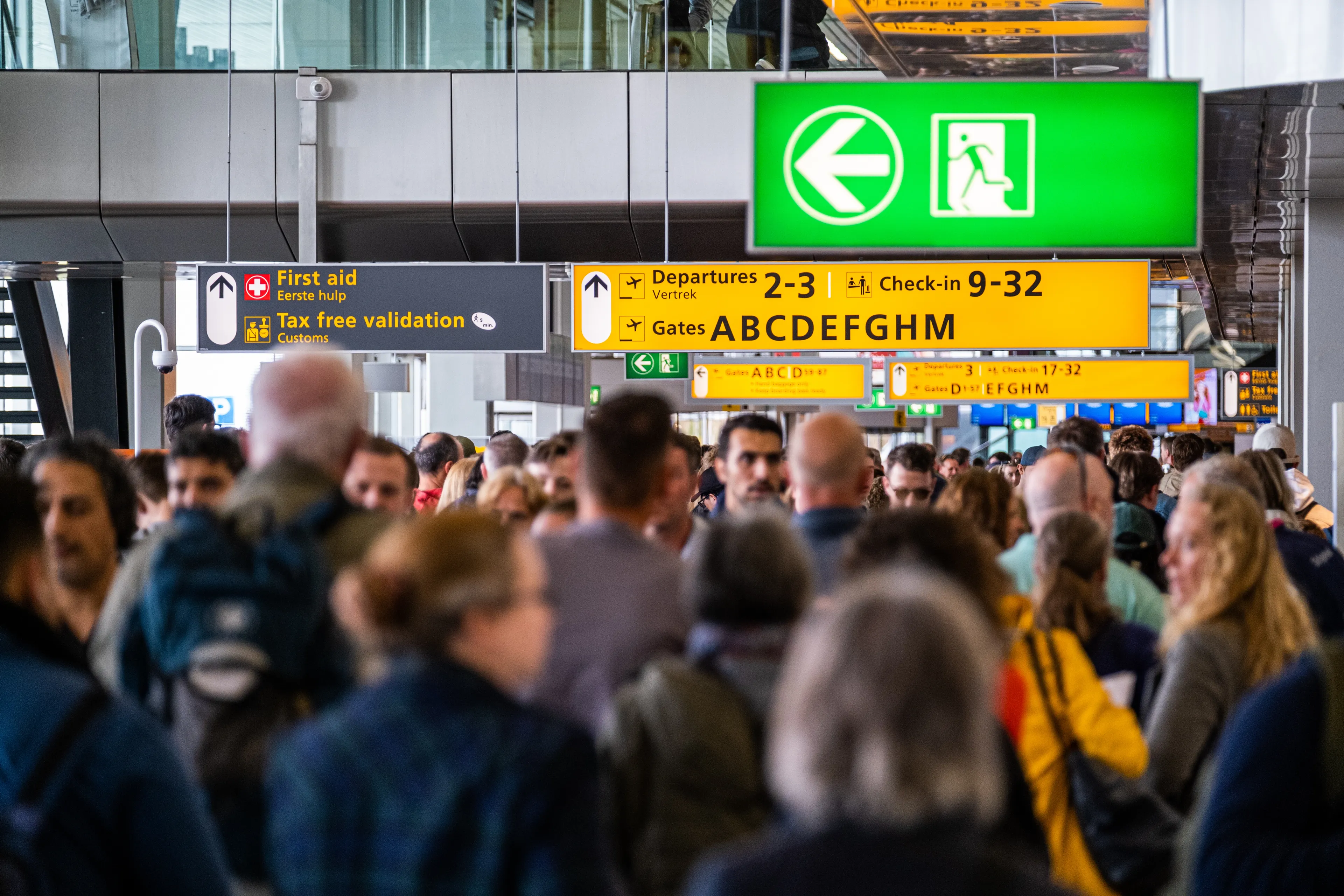 ANVR: kabinet moet overwegen om leger in te zetten op Schiphol