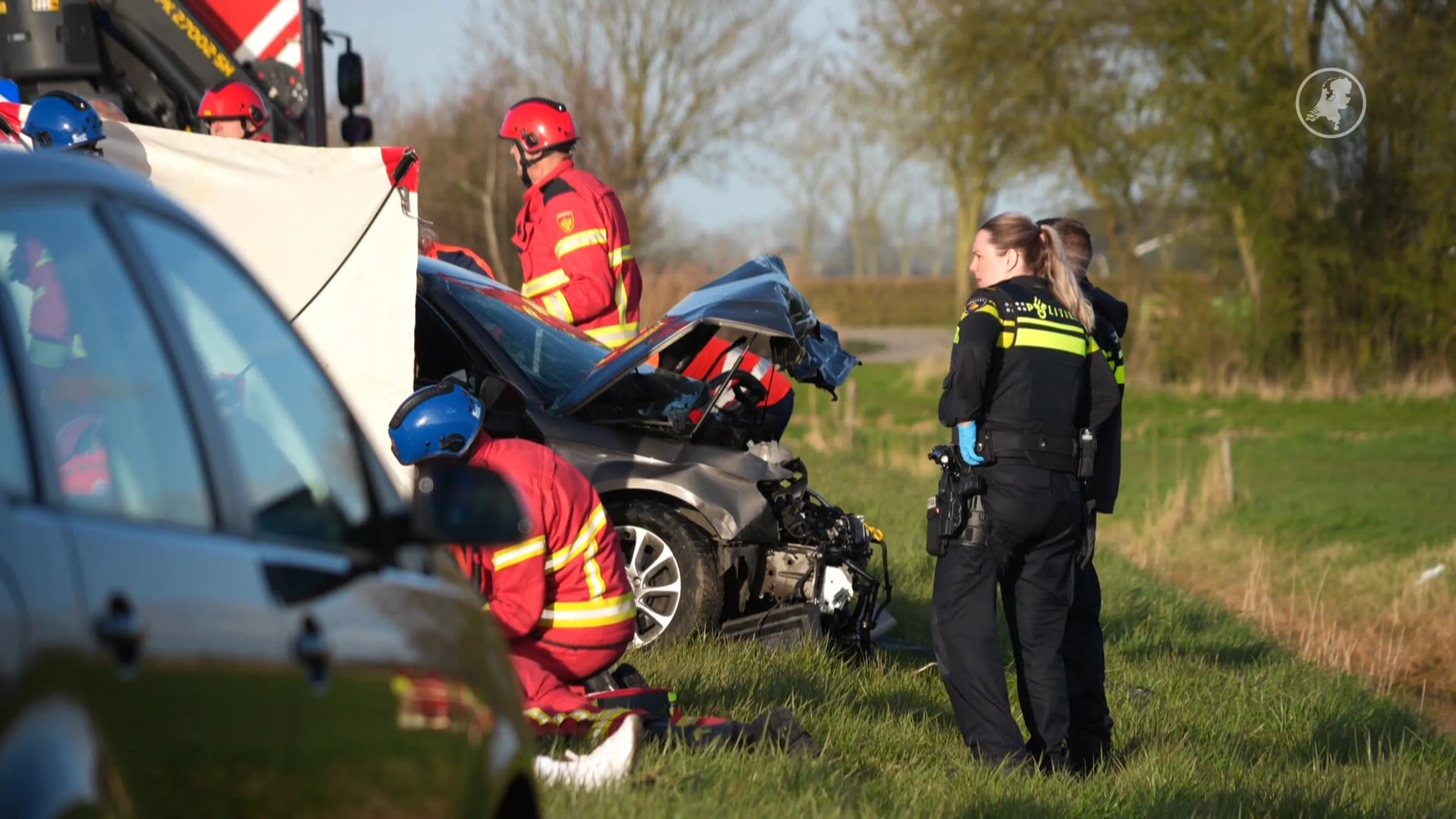 Vrouw (29) overleden na ongeluk met meerdere auto's op N46 bij Zuidwolde