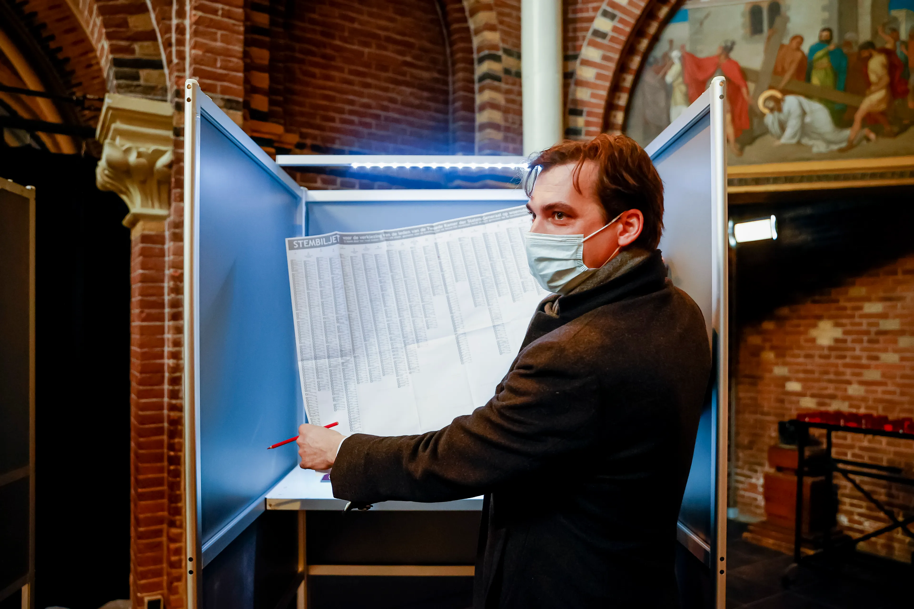 Baudet wil geen coronatest ondanks gesprek met besmette Ollongren