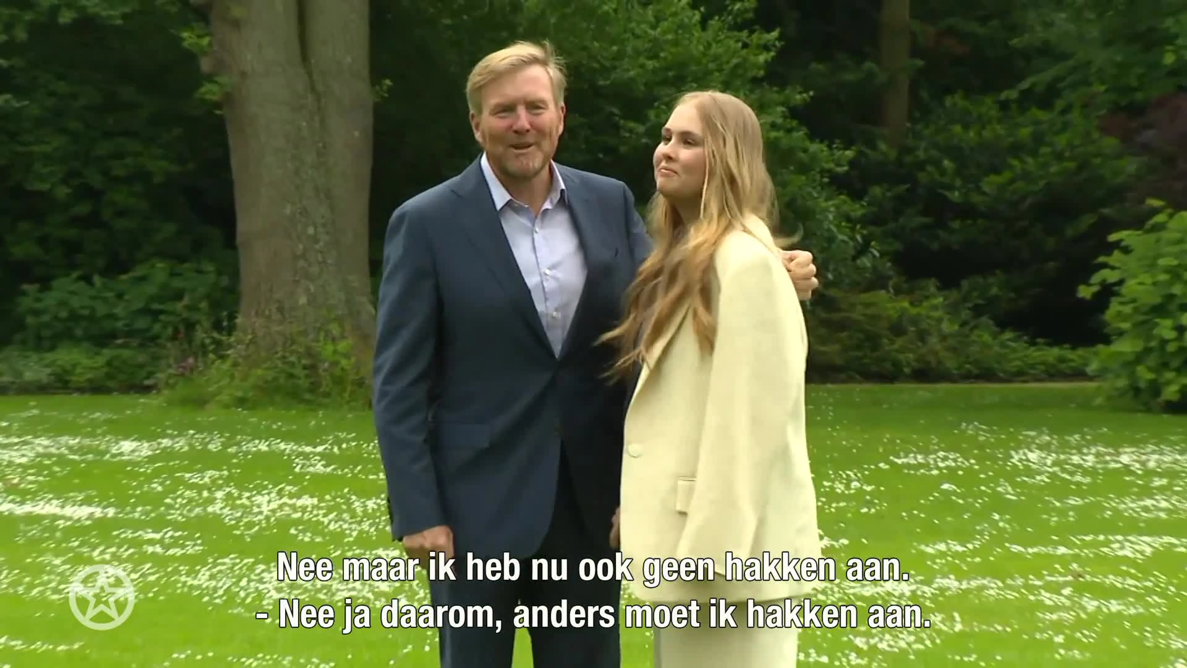 Koning dolt met Amalia
