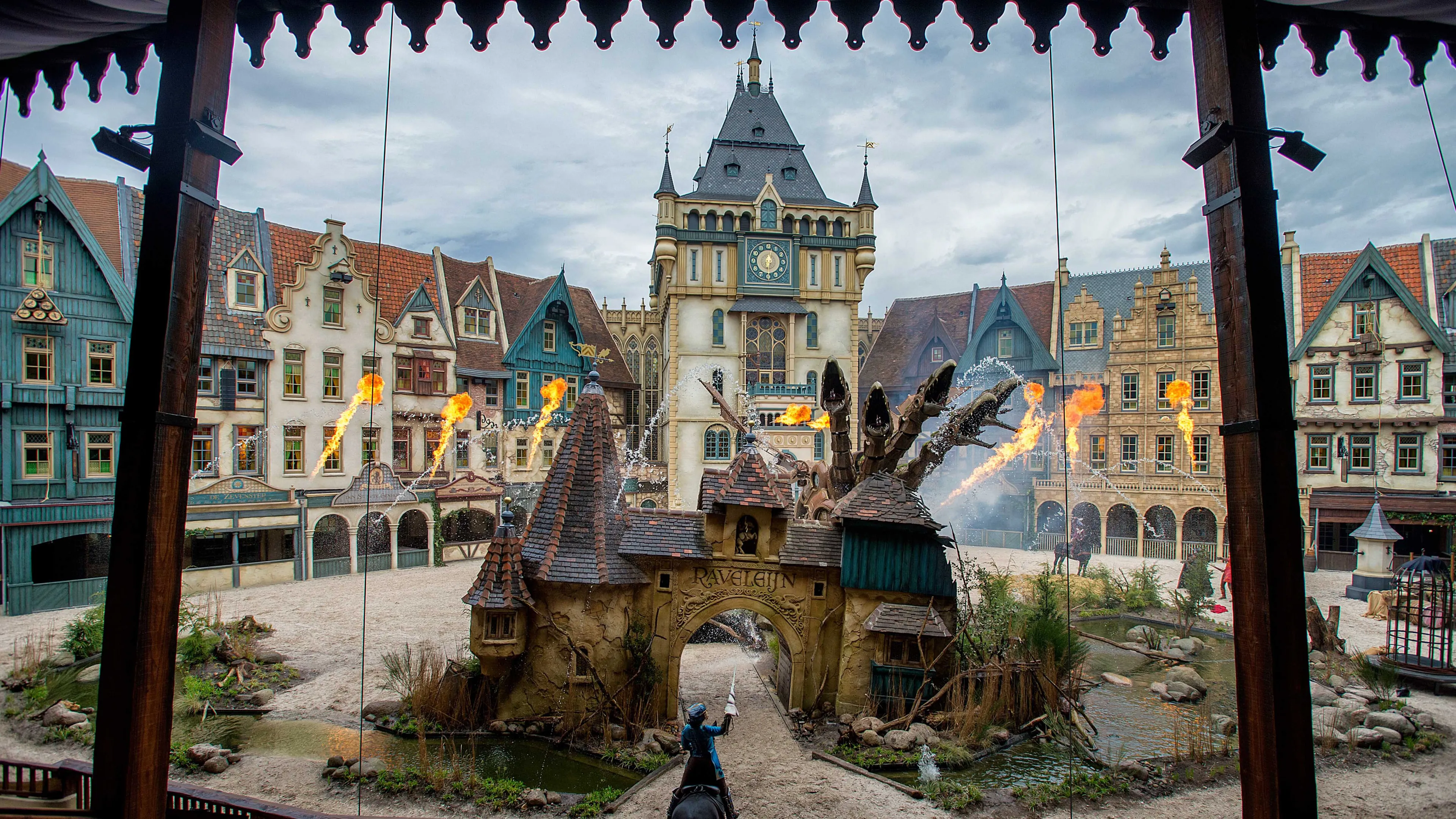 Brand bij Raveleijn in Efteling tijdens werkzaamheden