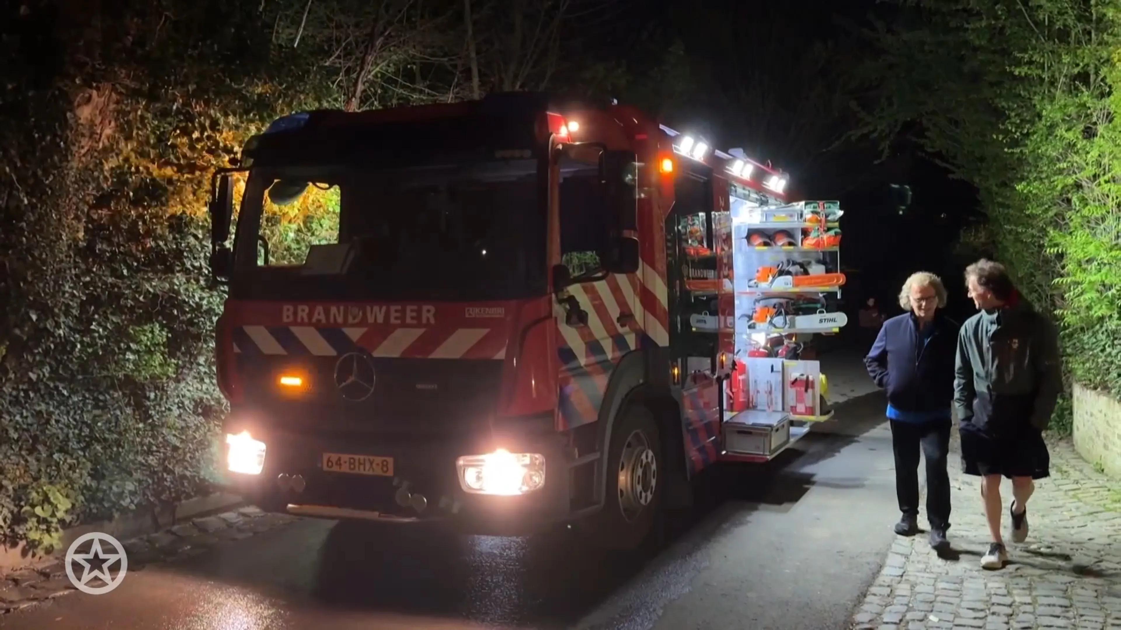 Brandweer rukt uit voor overstroomde kelder André Rieu: 'Viool net op tijd verplaatst'
