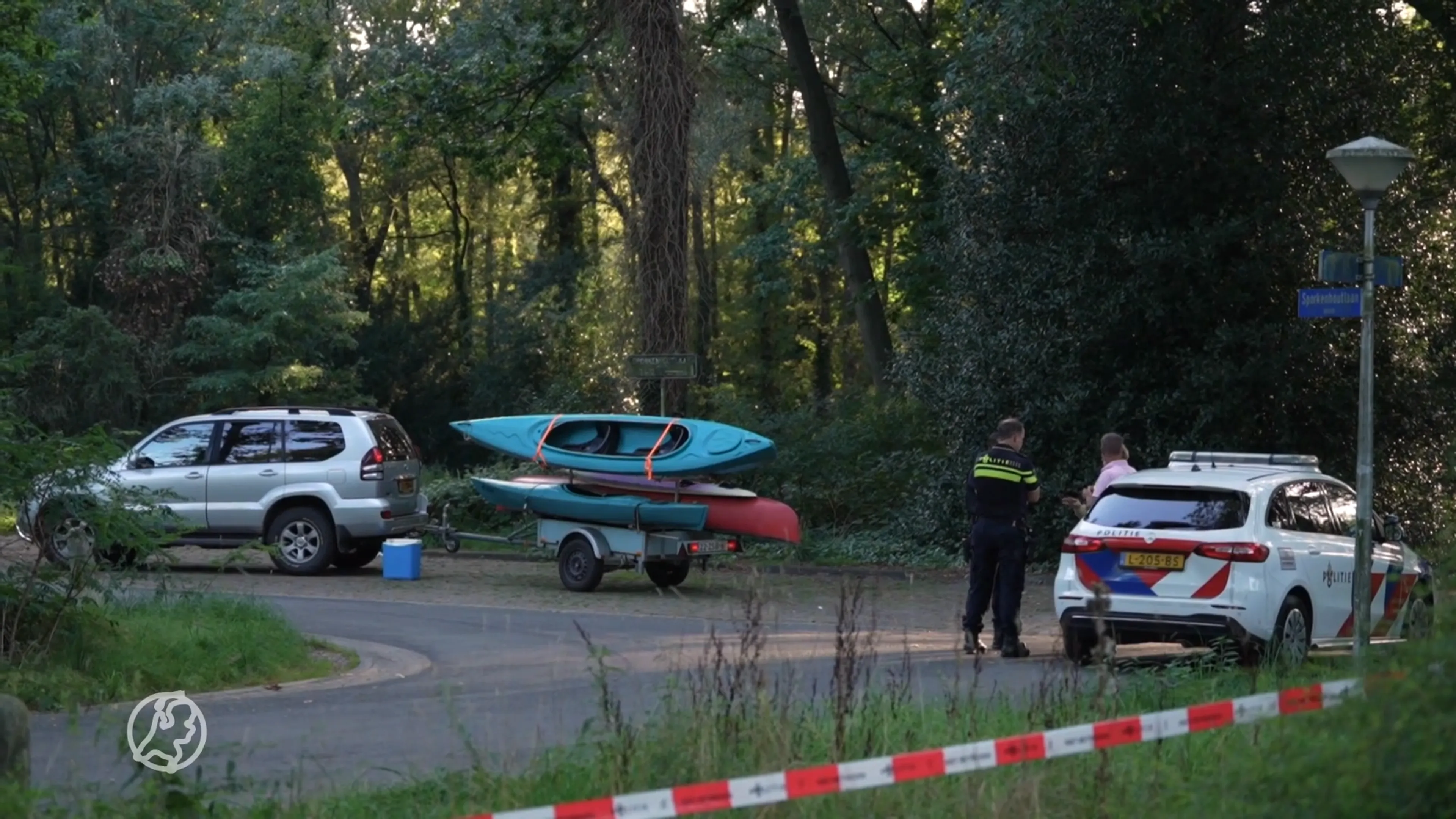 Man (53) opgepakt voor stelen auto met jonge kinderen op de achterbank