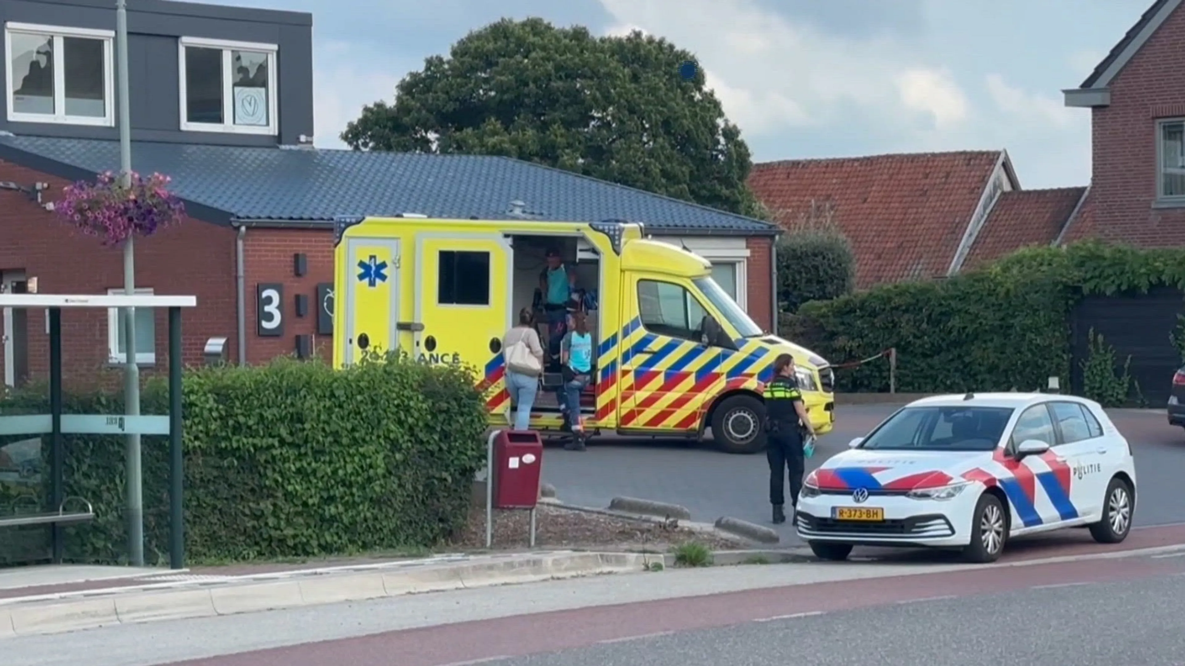 Overval op huisarts in Sint Geertruid, medewerker gestoken
