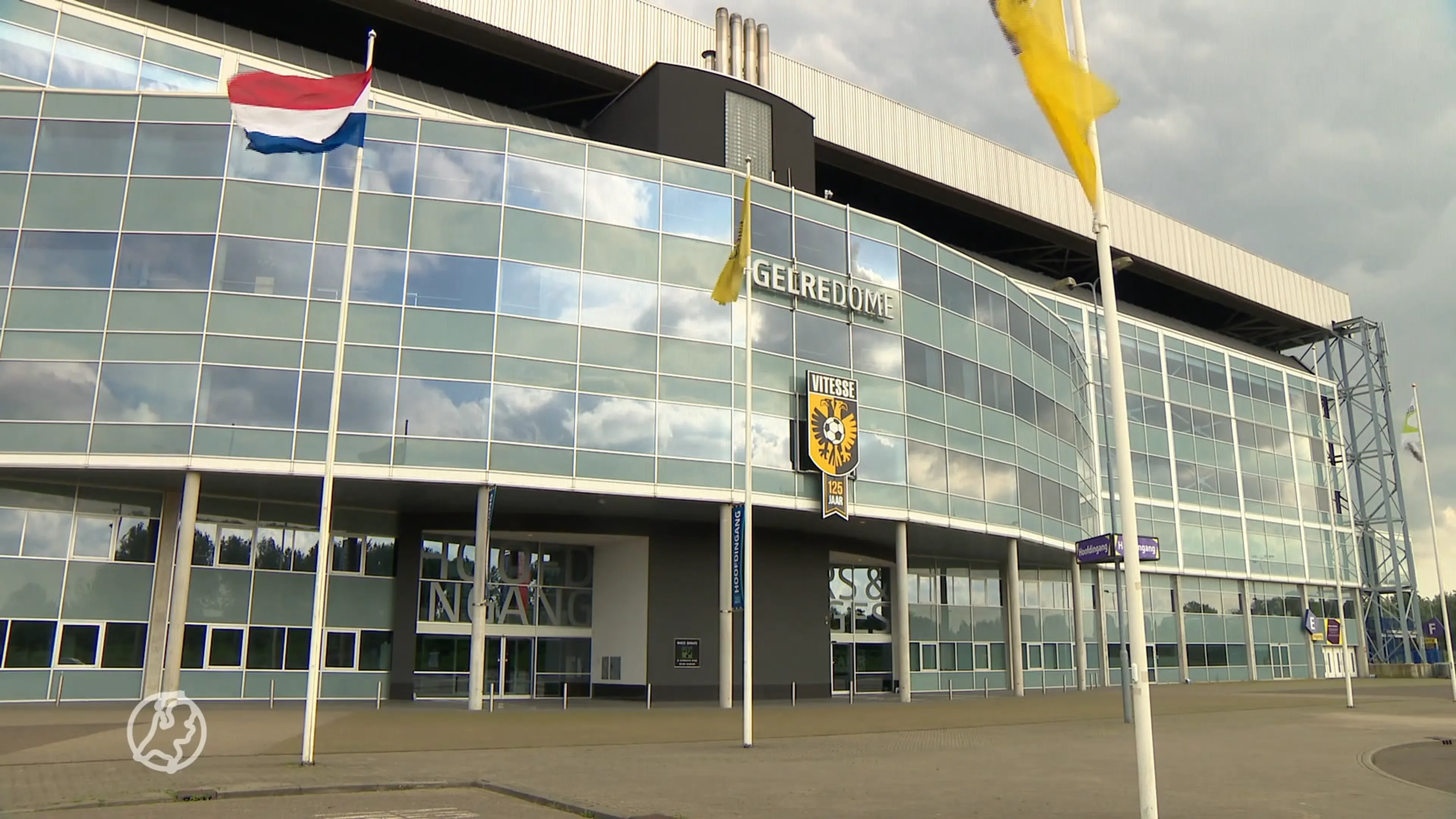 'Rechter in Vitesse-zaak blijkt functie te hebben bij bevriende club'