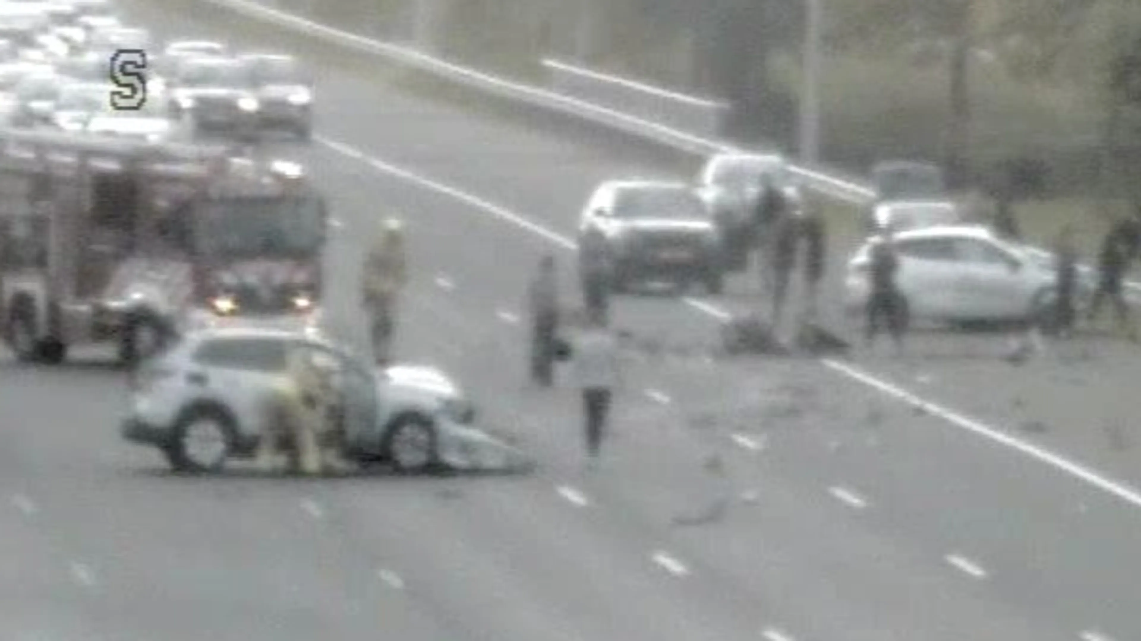 Meerdere slachtoffers bij ongeluk A2 bij Breukelen, mogelijk spookrijder