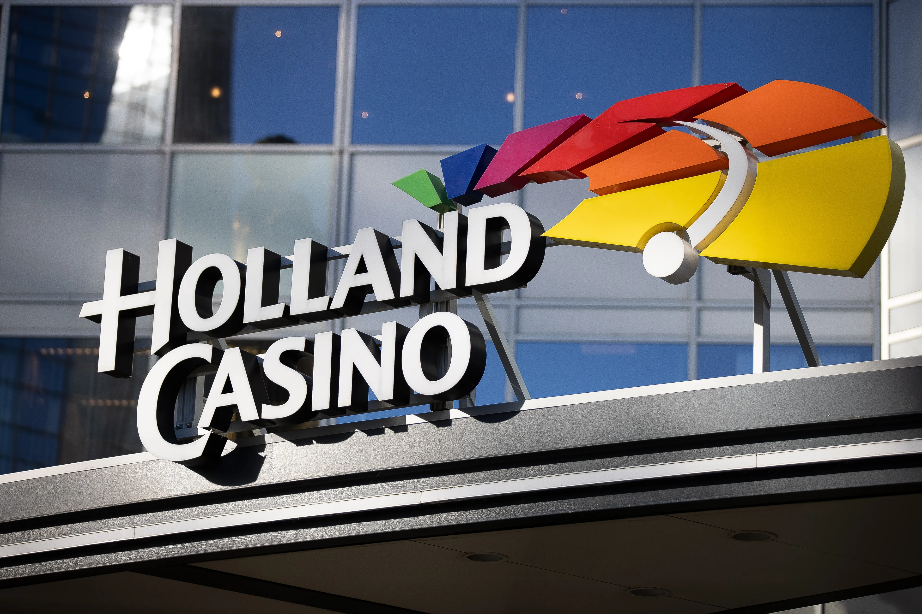 Holland Casino moet kosten besparen en verlaagt daarom winkansen