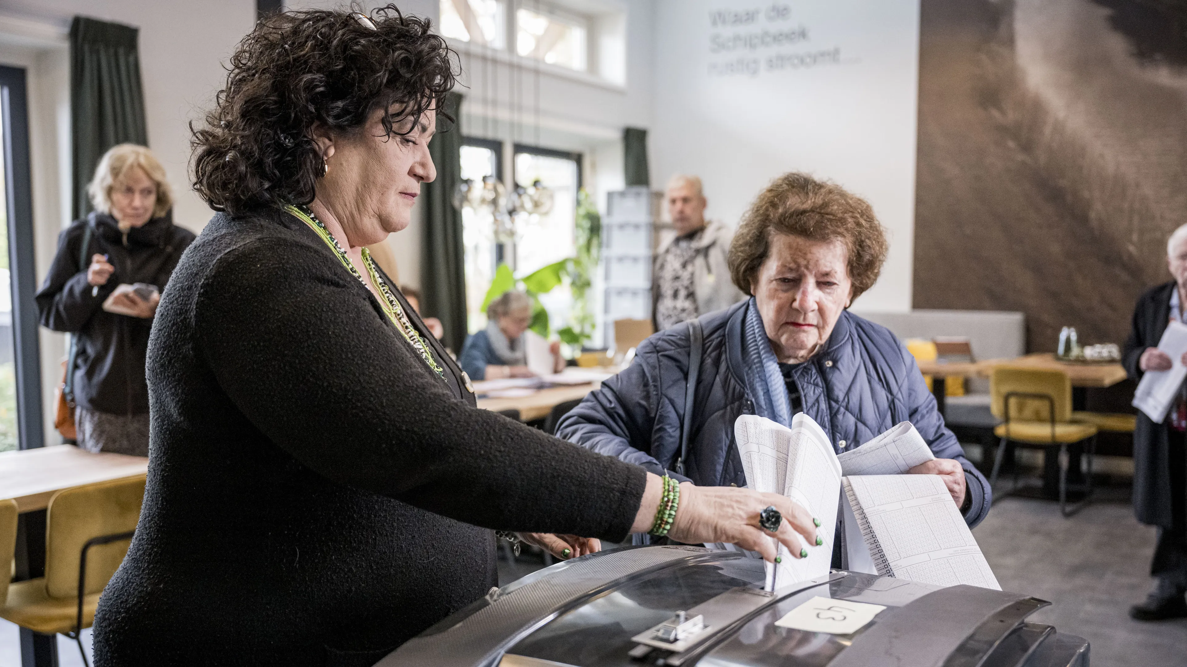 Moeder van Caroline van der Plas overleden na hersenbloeding