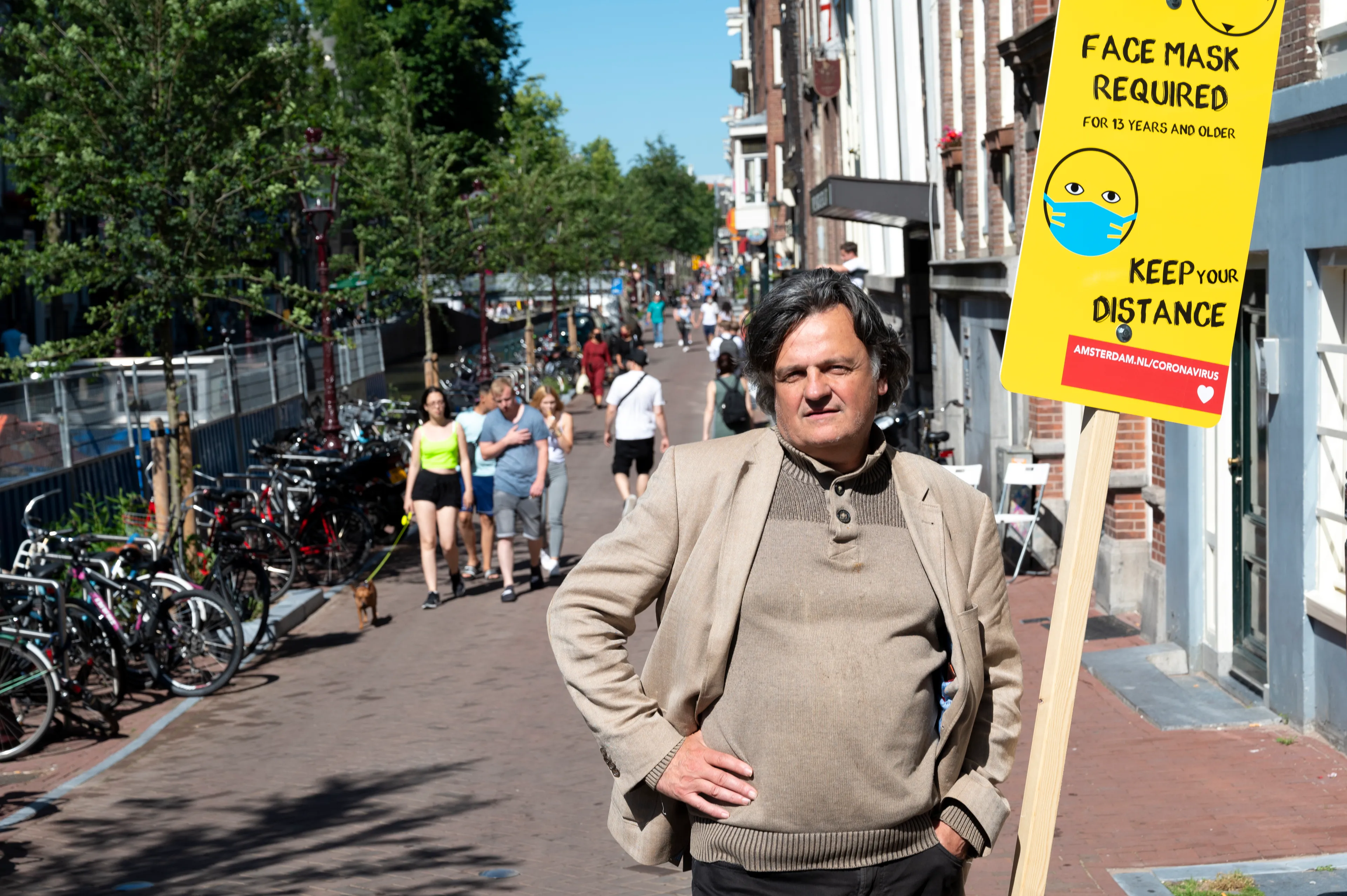 Kort geding over mondkapjesplicht in Amsterdam is maandag