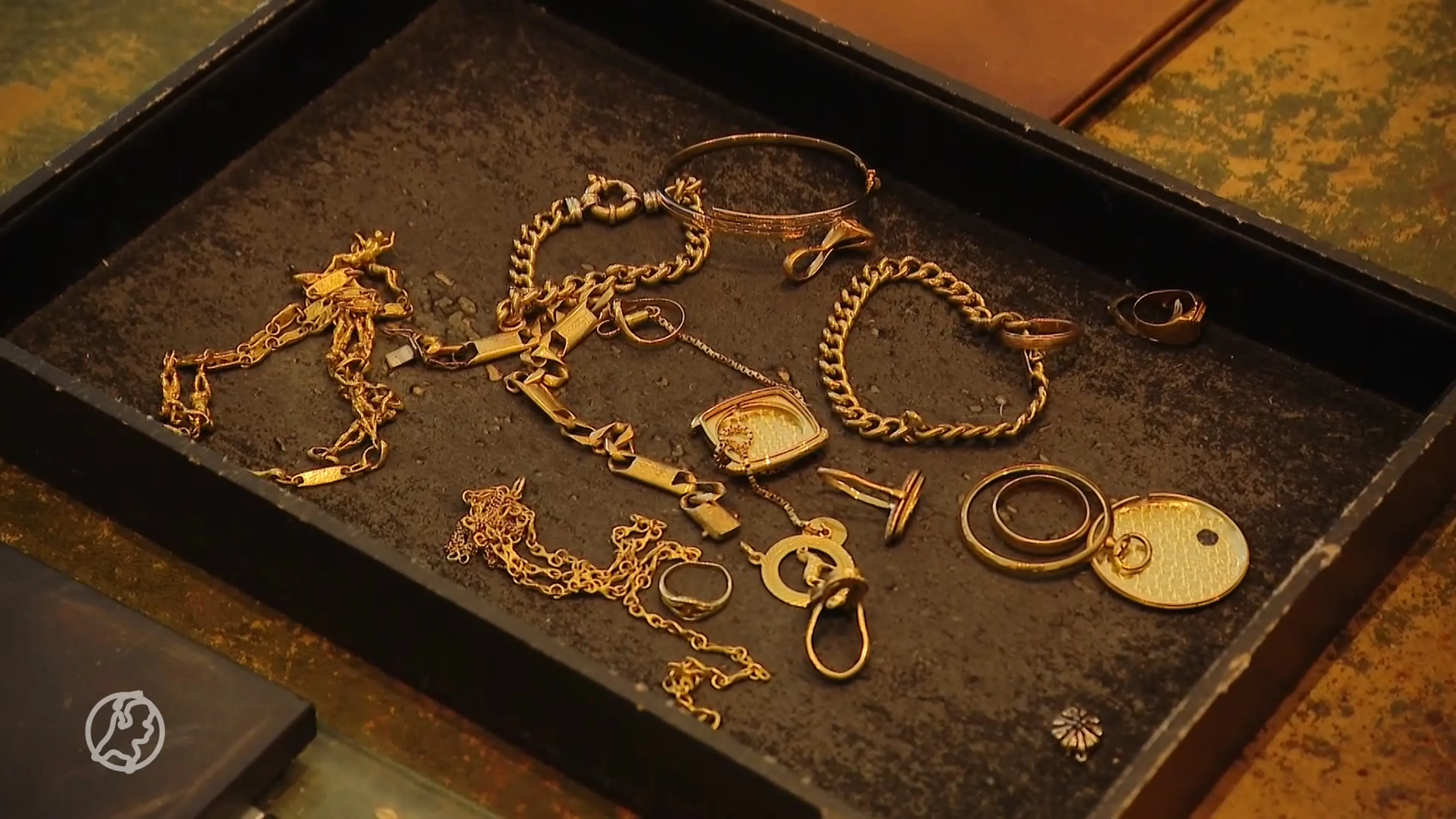 Goudprijs op recordhoogte: massale interesse in gouden sieraden en beleggingen