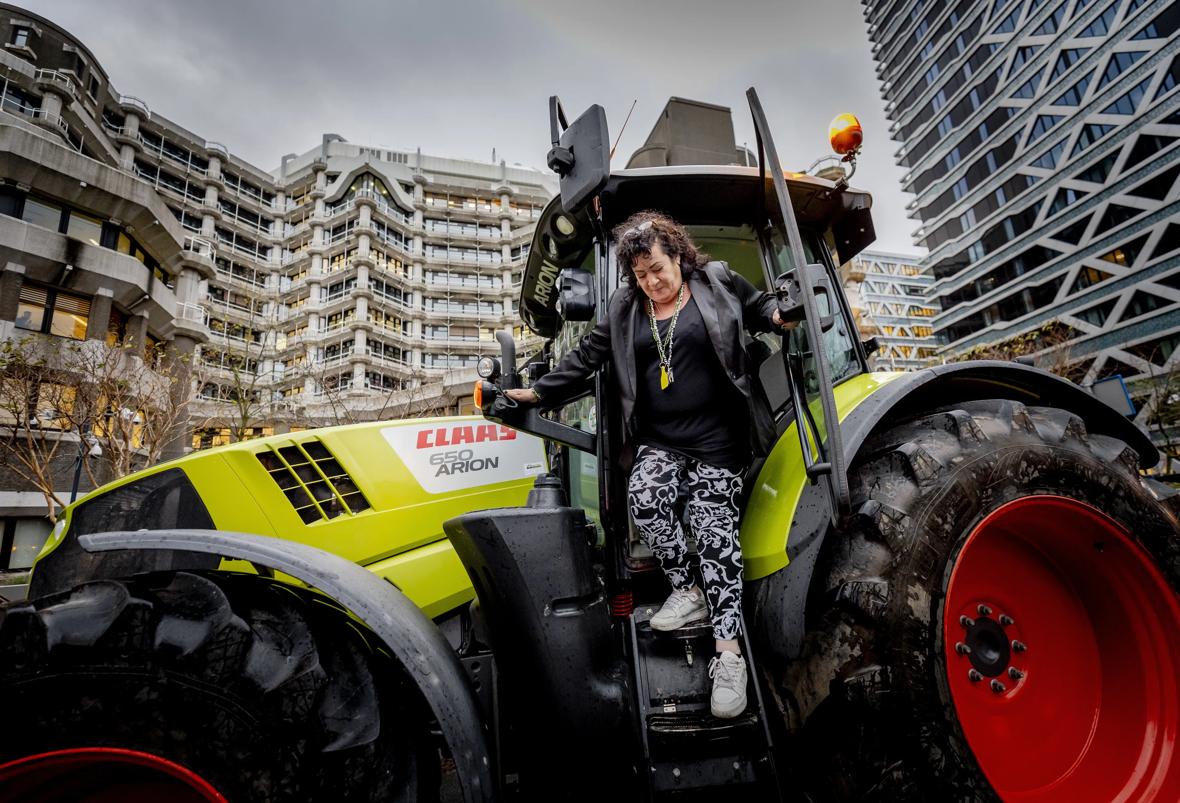 BBB viert zevenklapper met trekkertocht naar Den Haag
