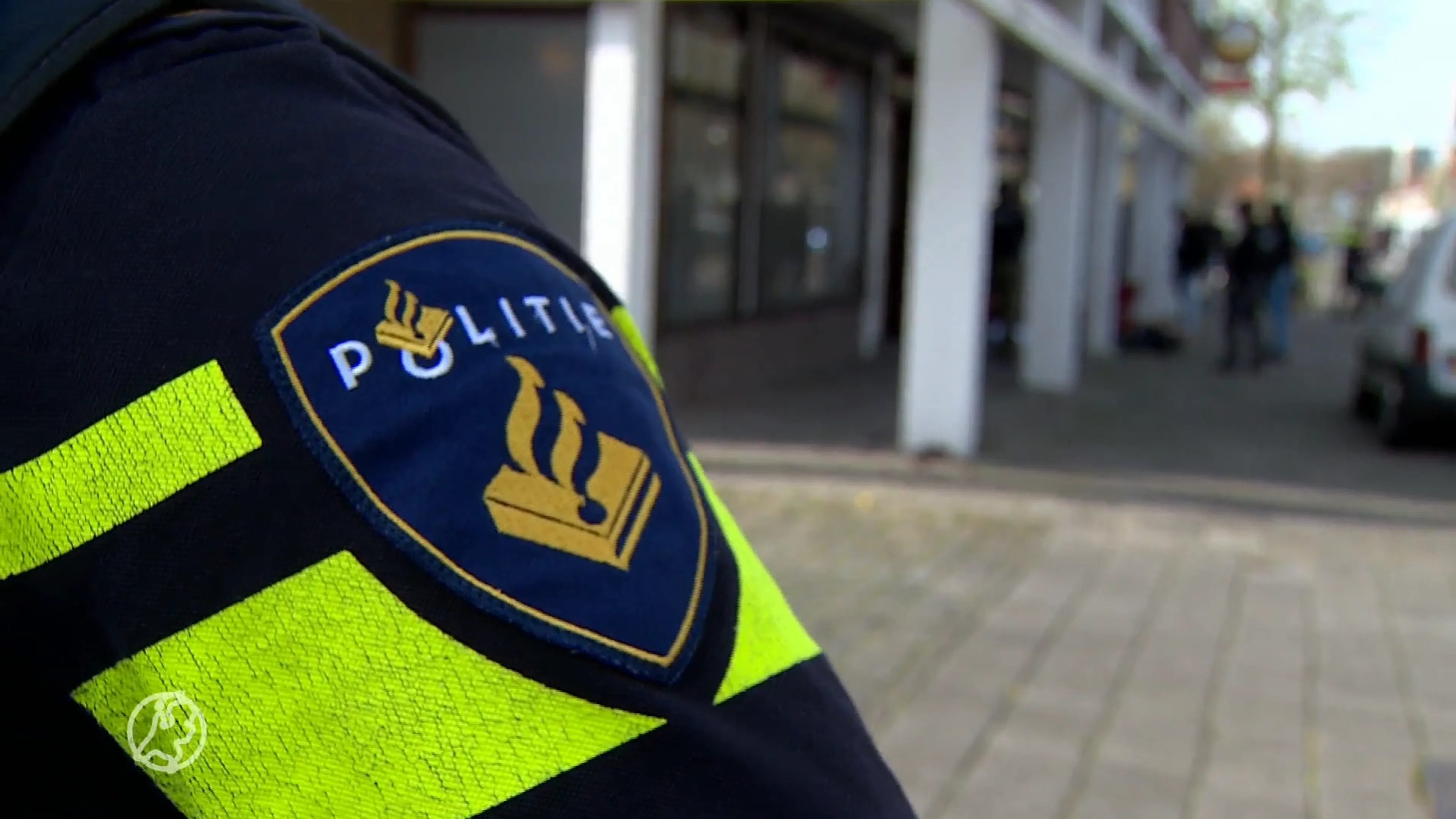 Politie betrapt jonge nep-collega op heterdaad tijdens babbeltruc