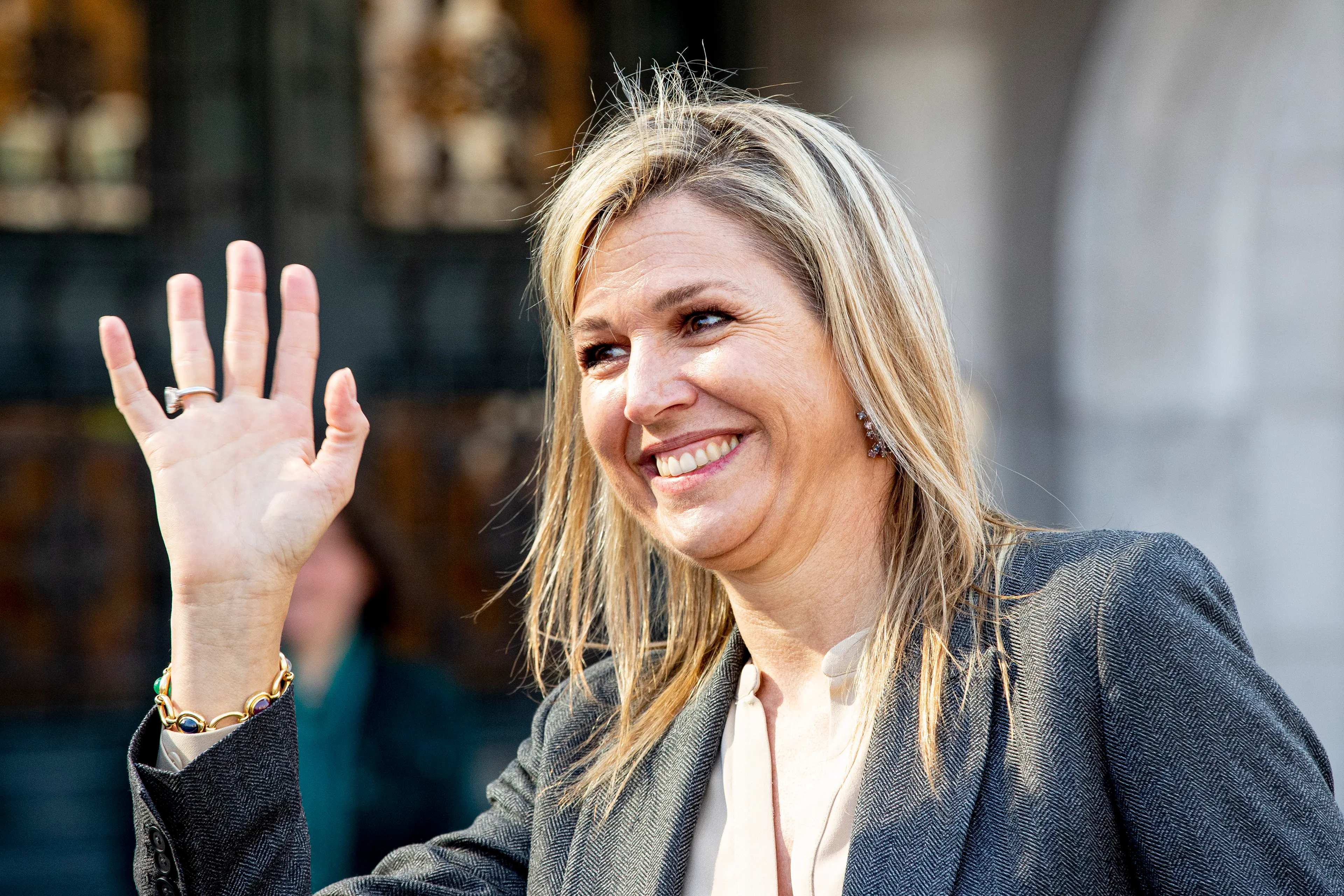 Hoera! Koningin Máxima blaast vandaag 49 kaarsjes uit