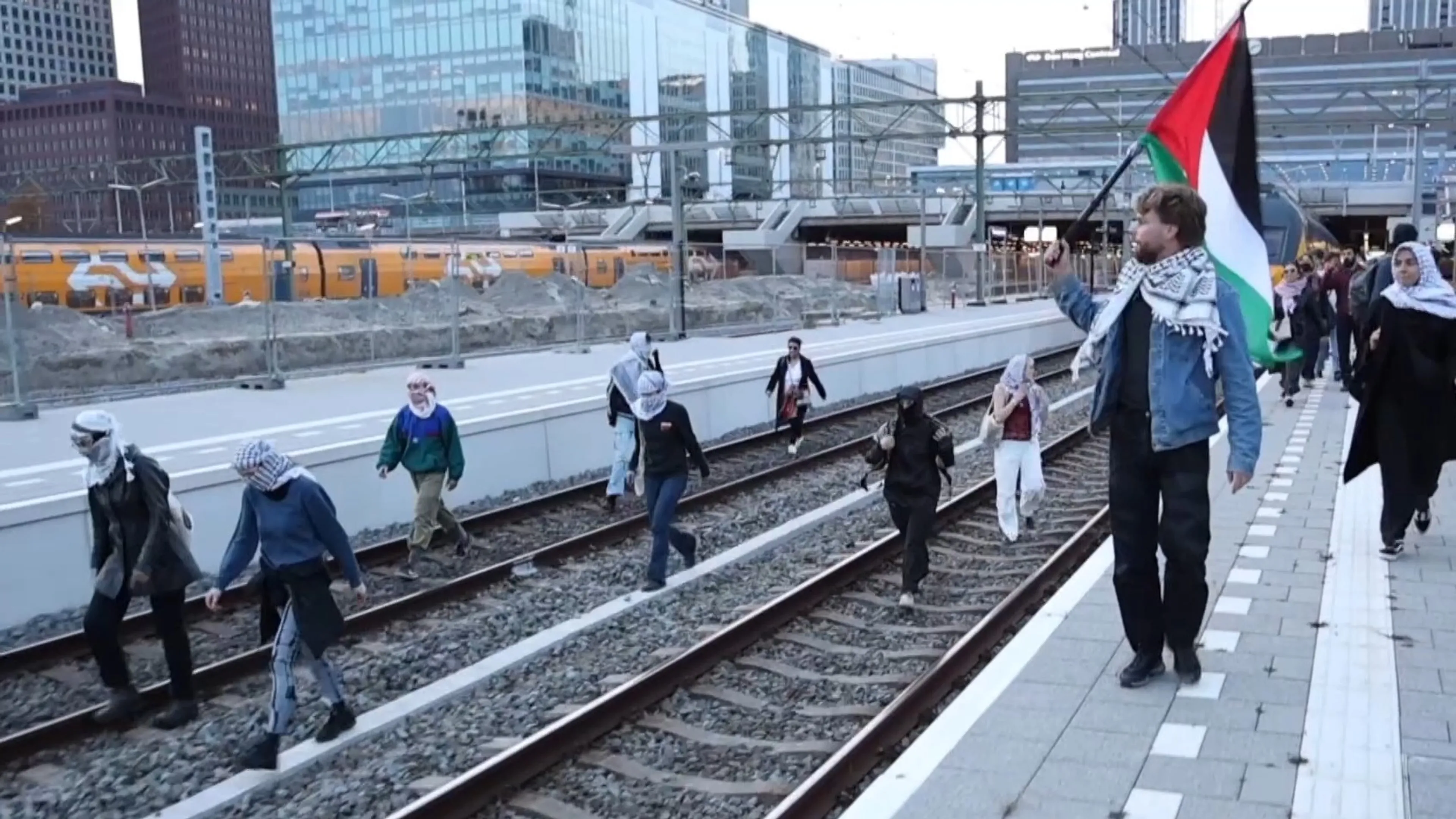Palestina-actie op spoor woensdag is in Amsterdam, staatsecretaris wil het stoppen