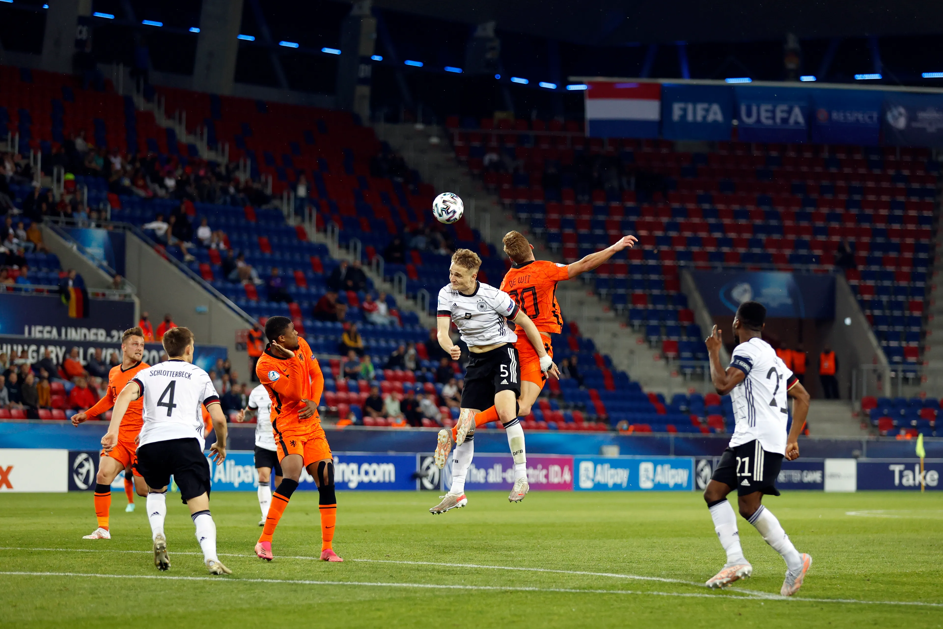 Jong Oranje loopt finale EK mis na verlies (2-1) tegen Duitsland