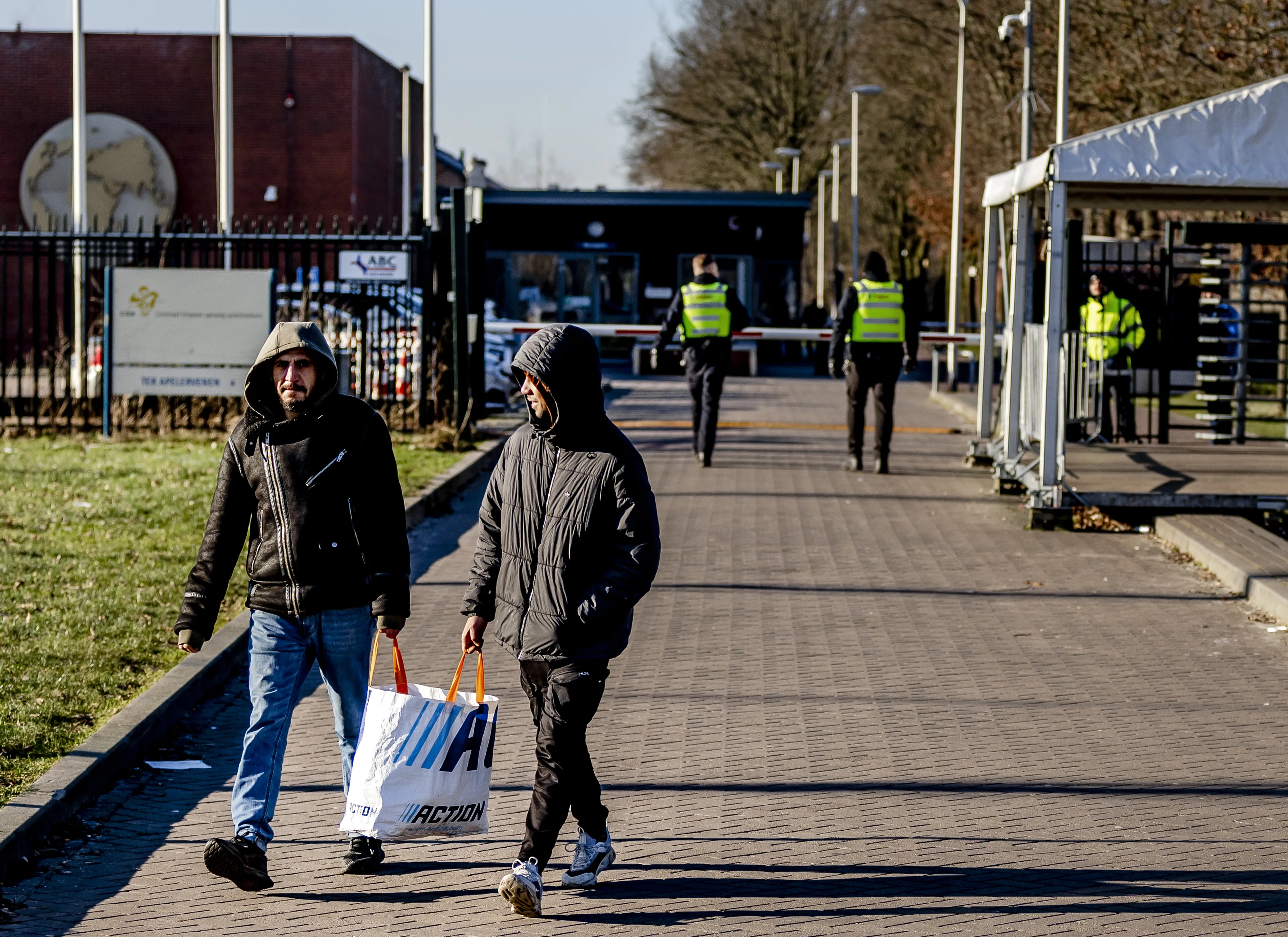 COA moet aantal asielzoekers Ter Apel tot maximum beperken