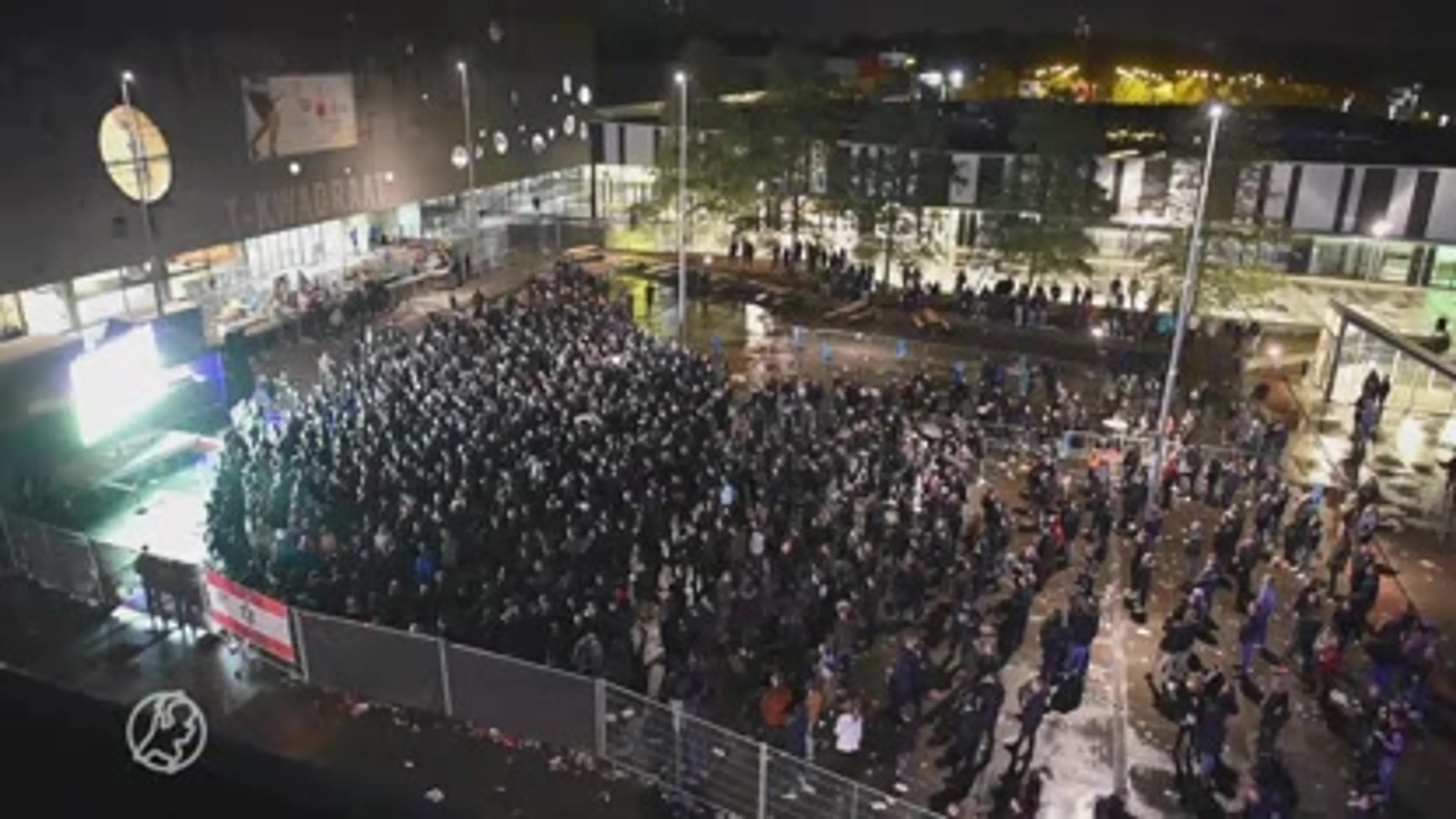 Zeven arrestaties bij stadion Willem II in Tilburg