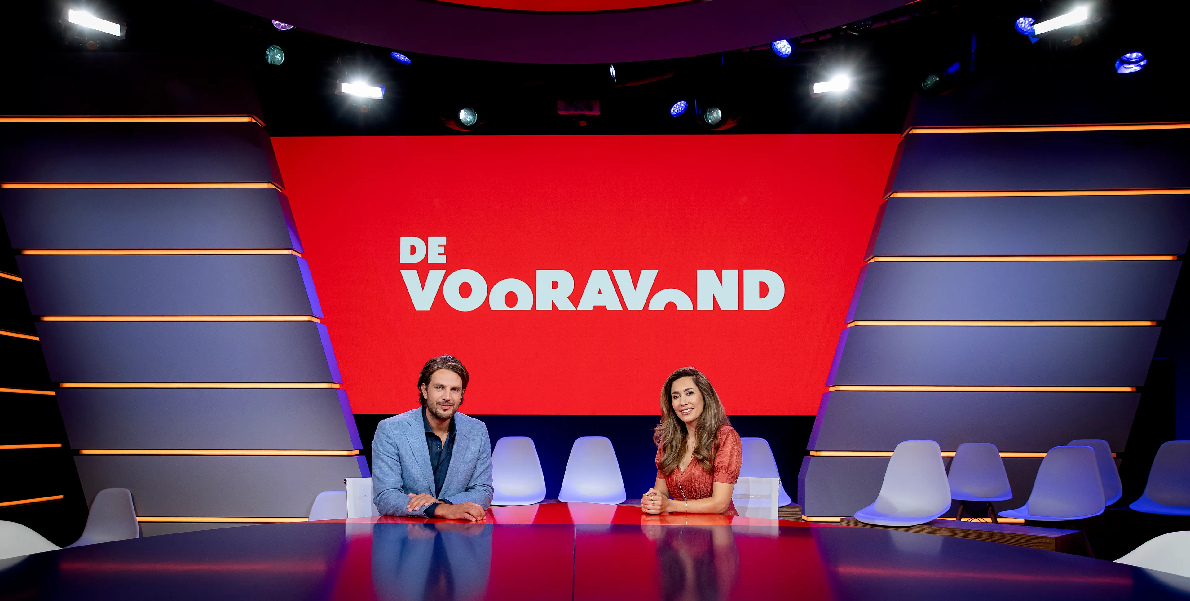 De Vooravond stopt, nieuwe talkshow met Sophie Hilbrand en Khalid Kasem