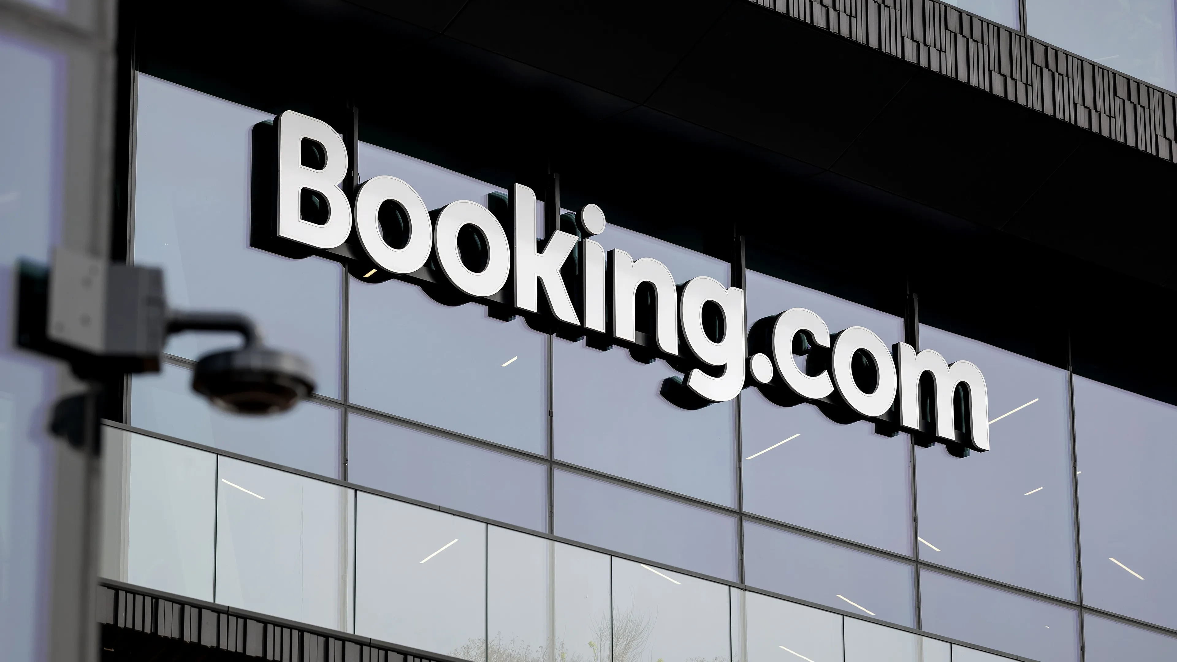 Hack bij Booking.com: dit is er wél en niet gestolen