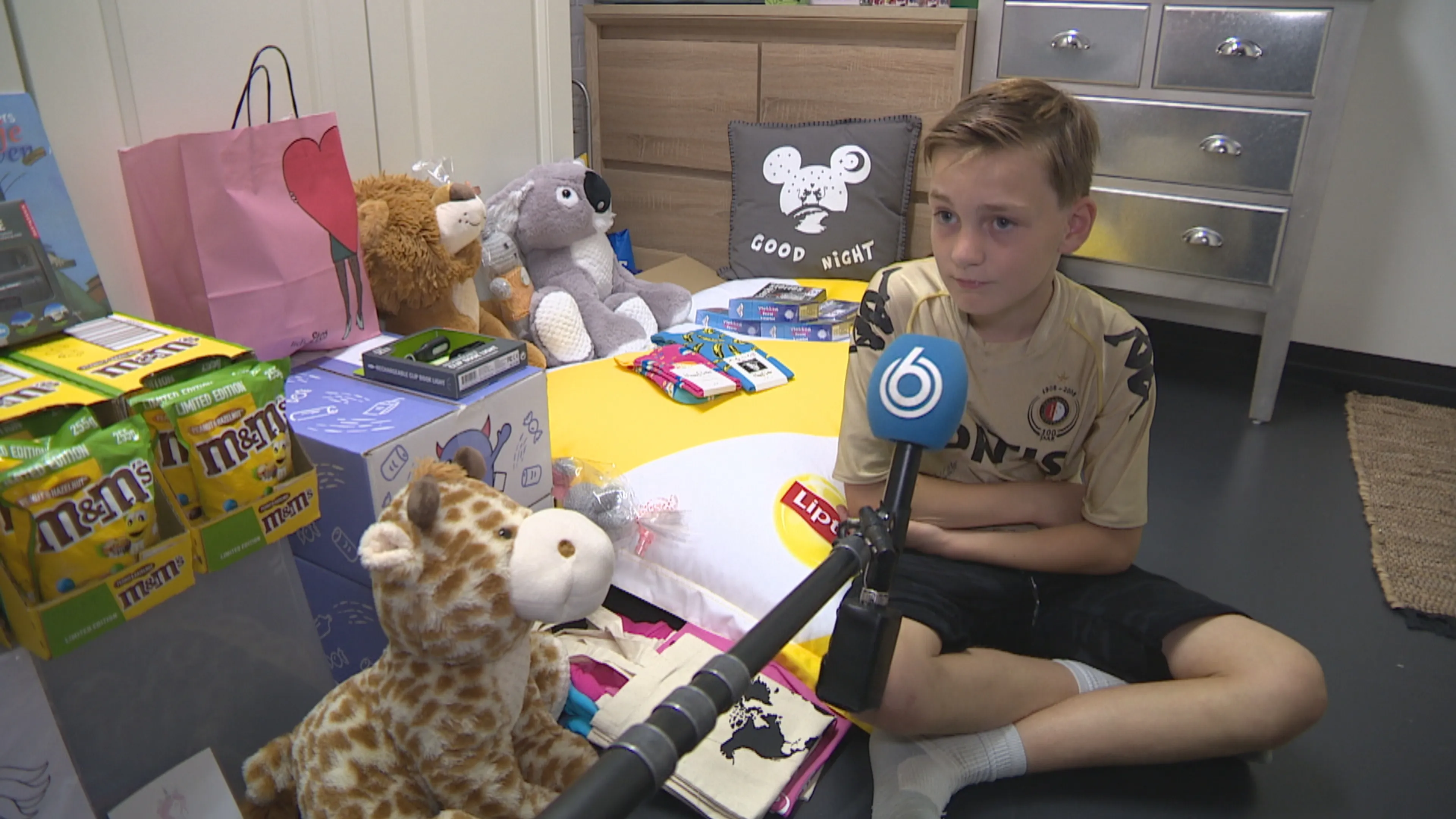 Sam (11) haalt 'per ongeluk' 5000 op voor stichting ALS na diagnose juf