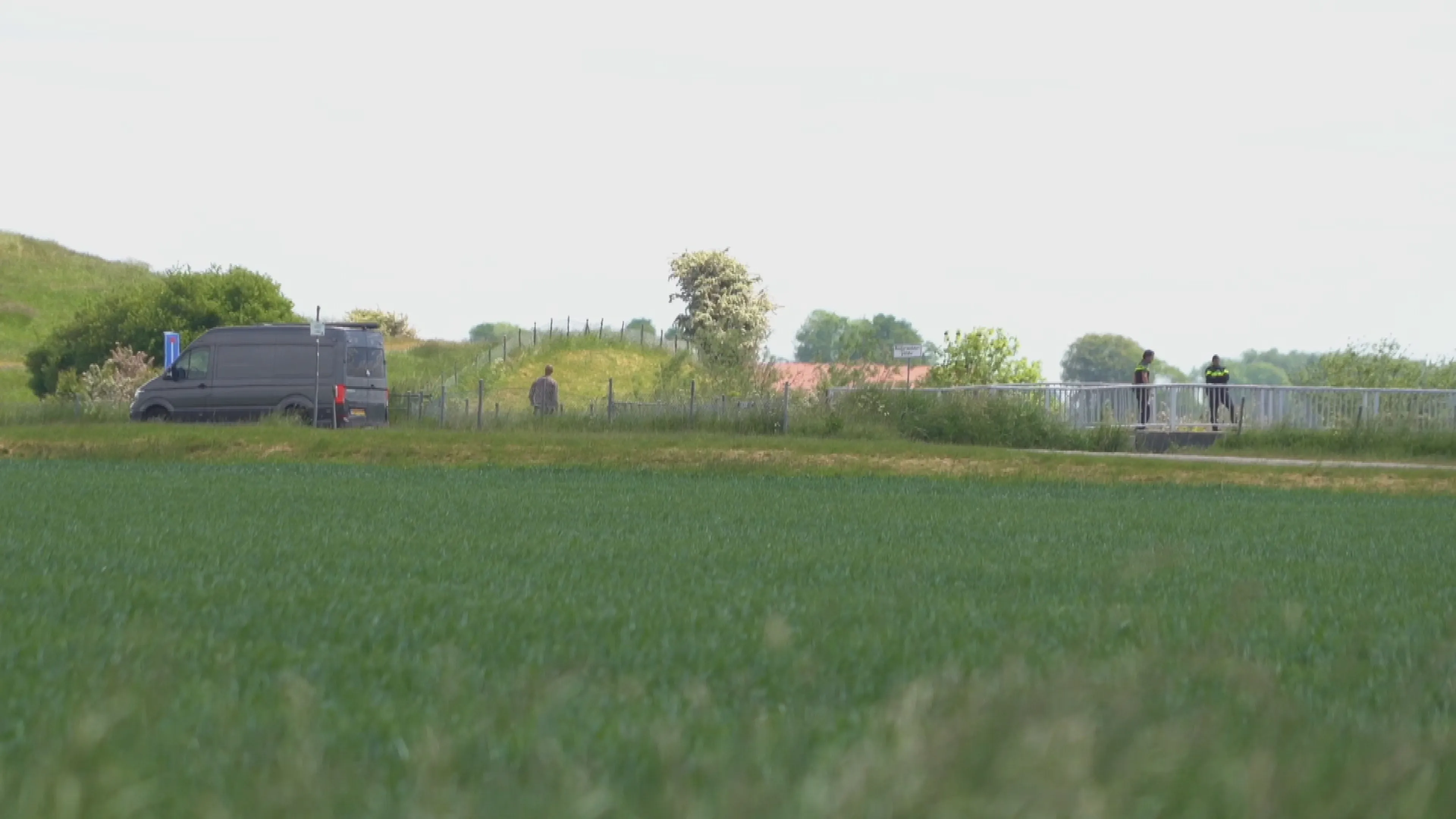 Politie: sporen aangetroffen bij zoektocht naar Jeffrey (10) en Emma (8)