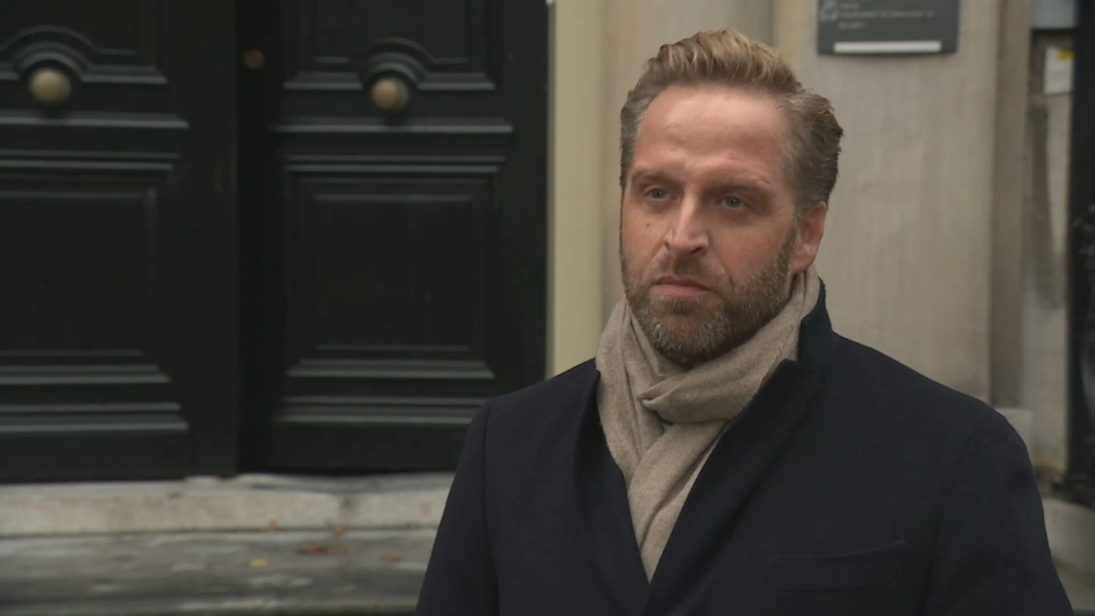 Minister De Jonge wil ongevaccineerden 'juist beschermen' met nieuwe maatregelen