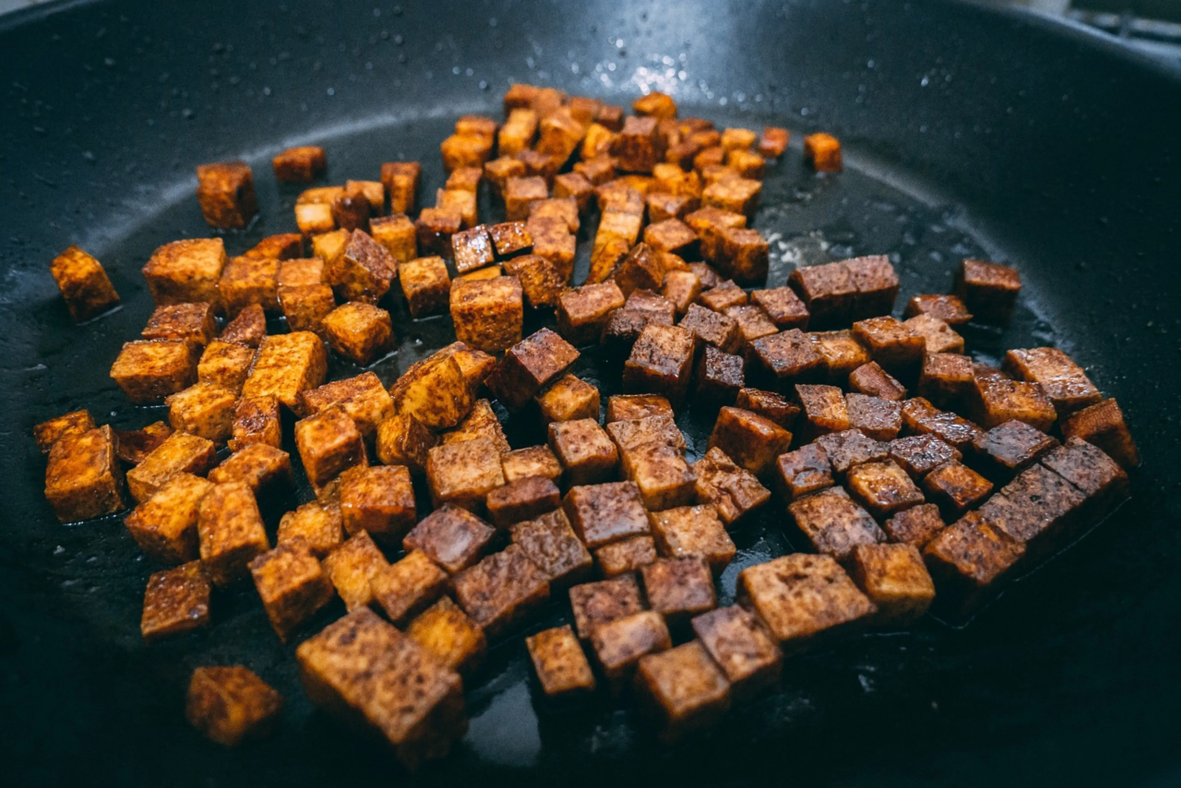 Vivera waarschuwt consumenten voor metaaldeeltjes in tofu