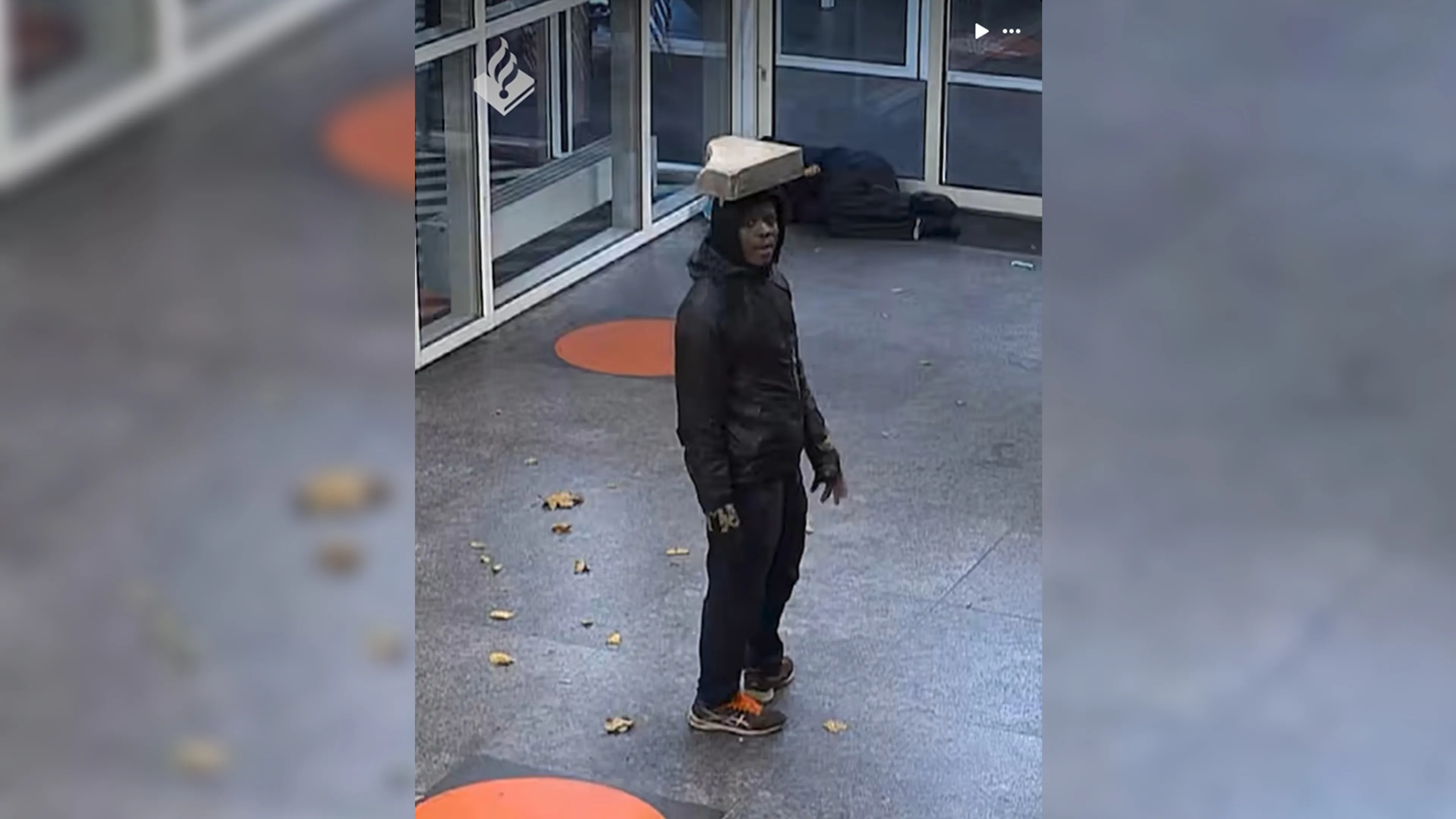 Tientallen tips over brute stoeptegel-aanval op slapende dakloze