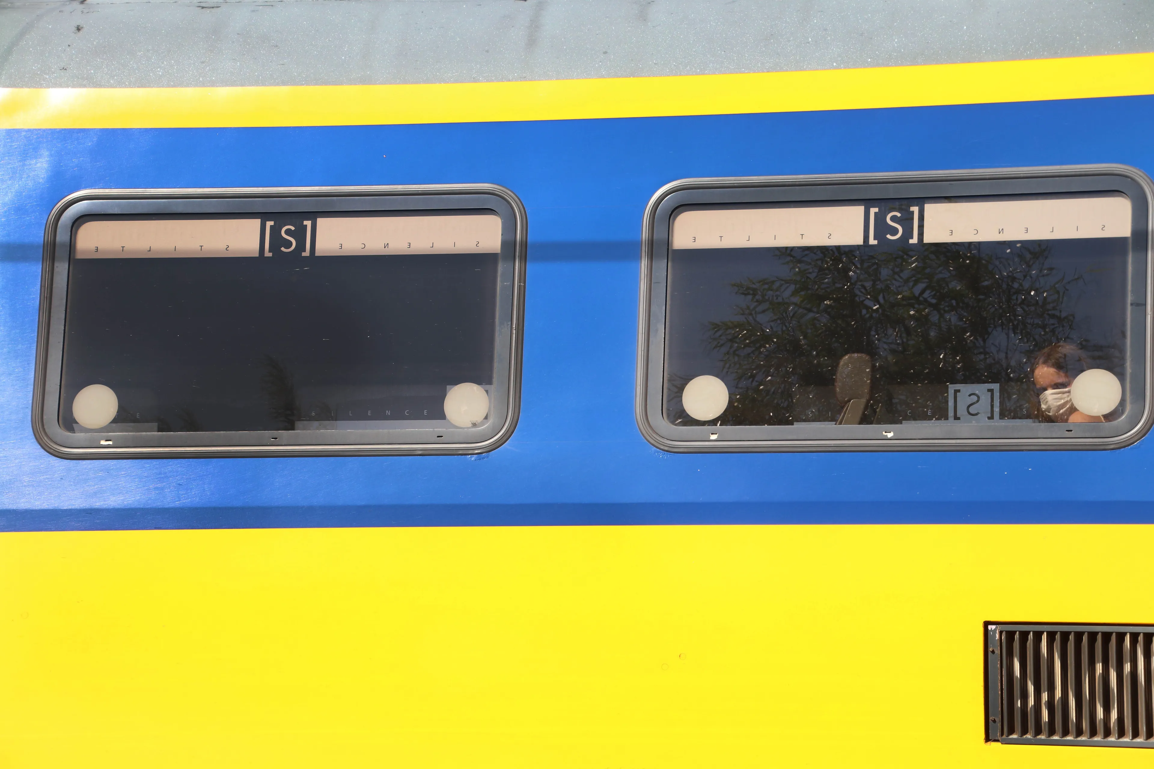 230 mensen vast in gestrande trein tussen Rotterdam en Breda