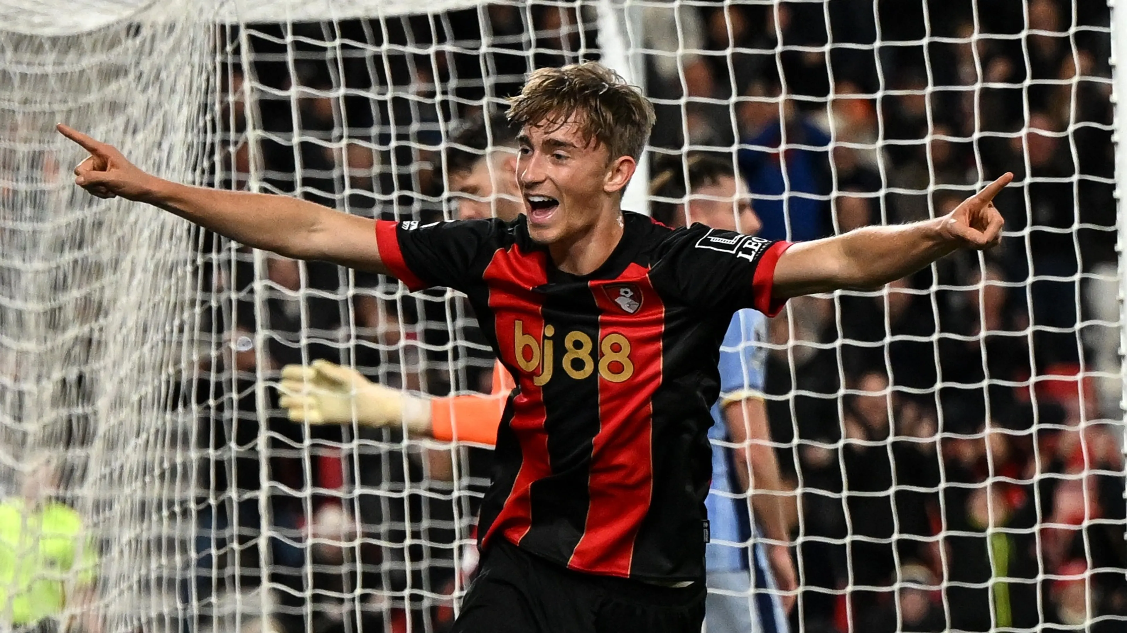Amsterdammer Dean Huijsen debuteert in Spaanse selectie tegen Oranje