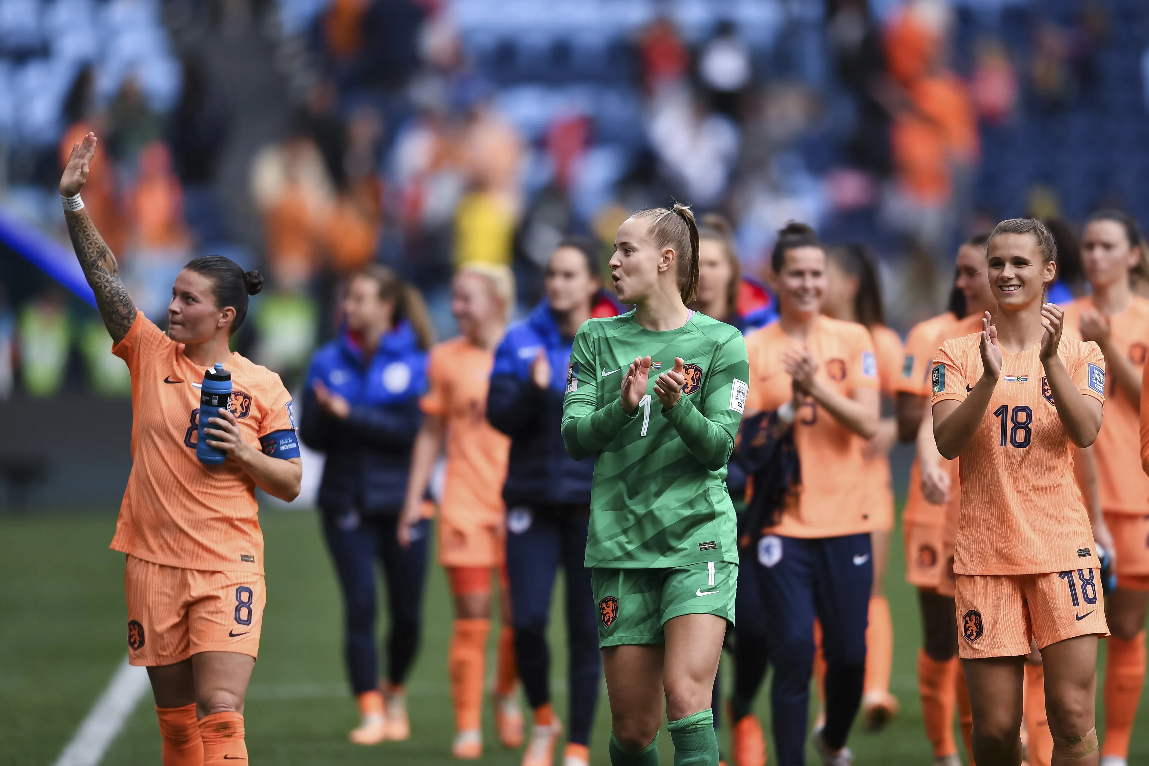 Worstelende Oranjeleeuwinnen door naar kwartfinale na moeizame zege op Zuid-Afrika