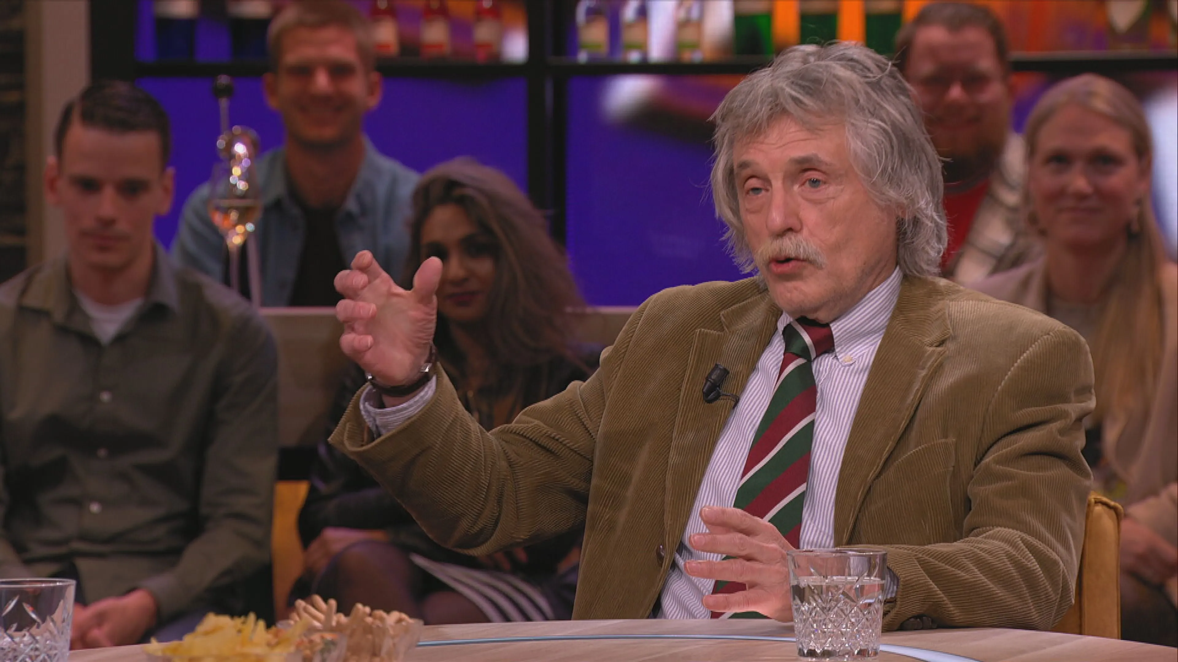 Derksen pleit voor streng Deens asielbeleid: 'Het stroomt werkelijk binnen'