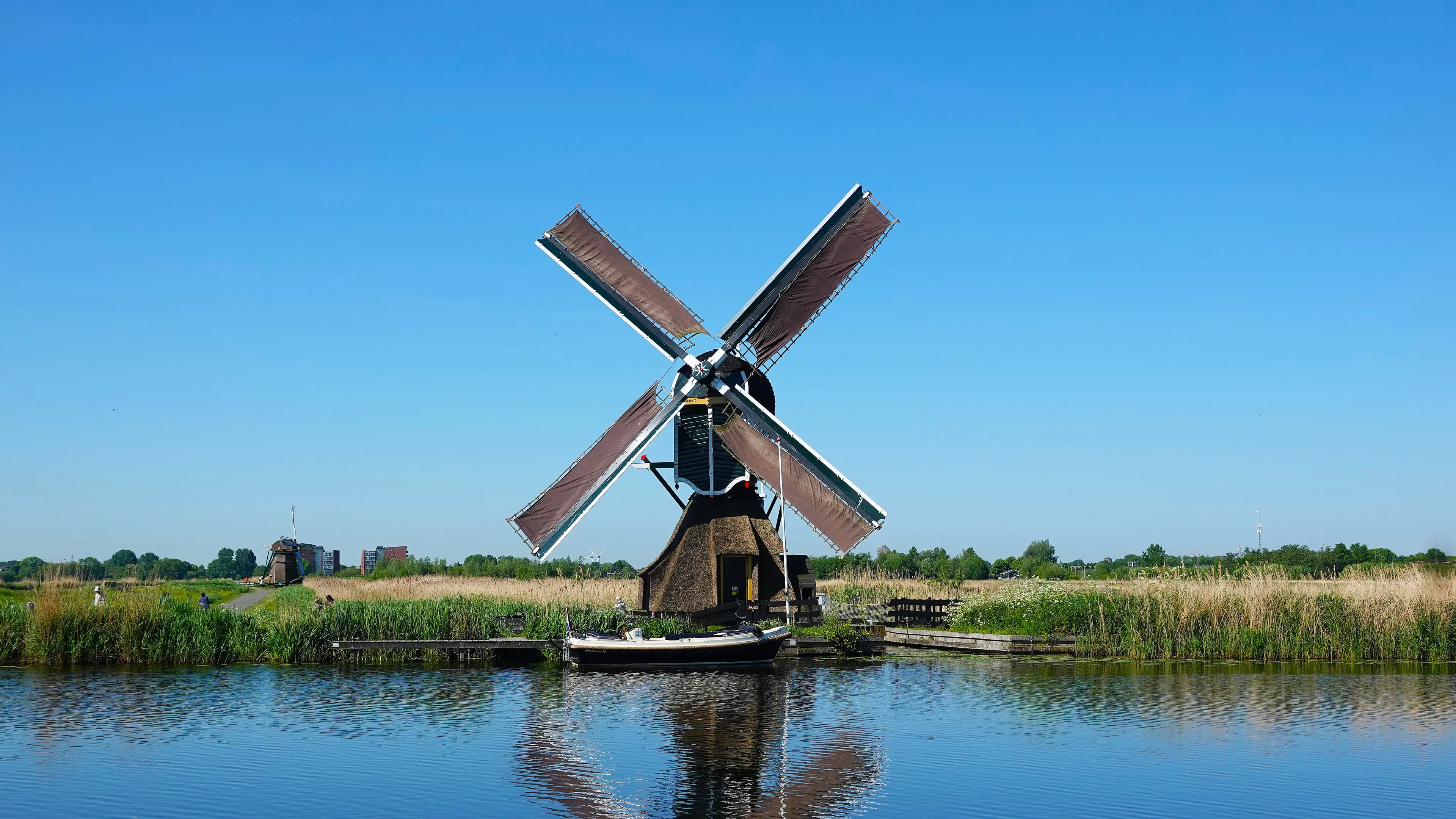 Landelijke hittegolf voorbij, maar oosten blijft nog zomers warm