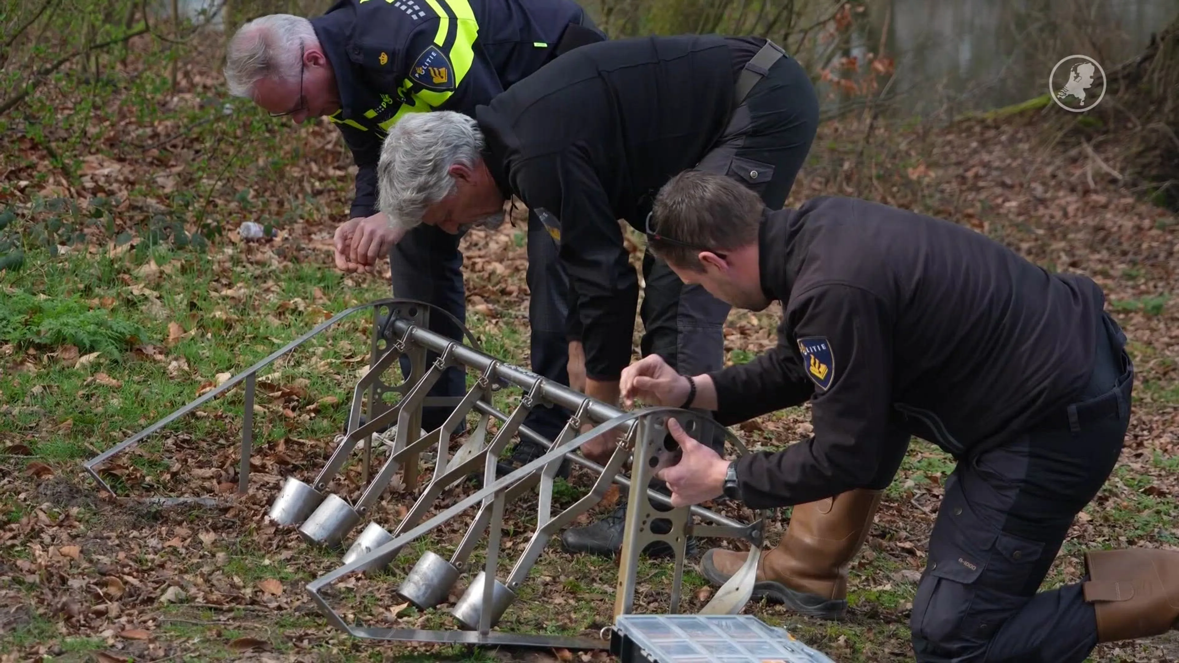 Politie zoekt in vijver in Oss naar mogelijk vuurwapen in zaak doodgeschoten Maihemuti