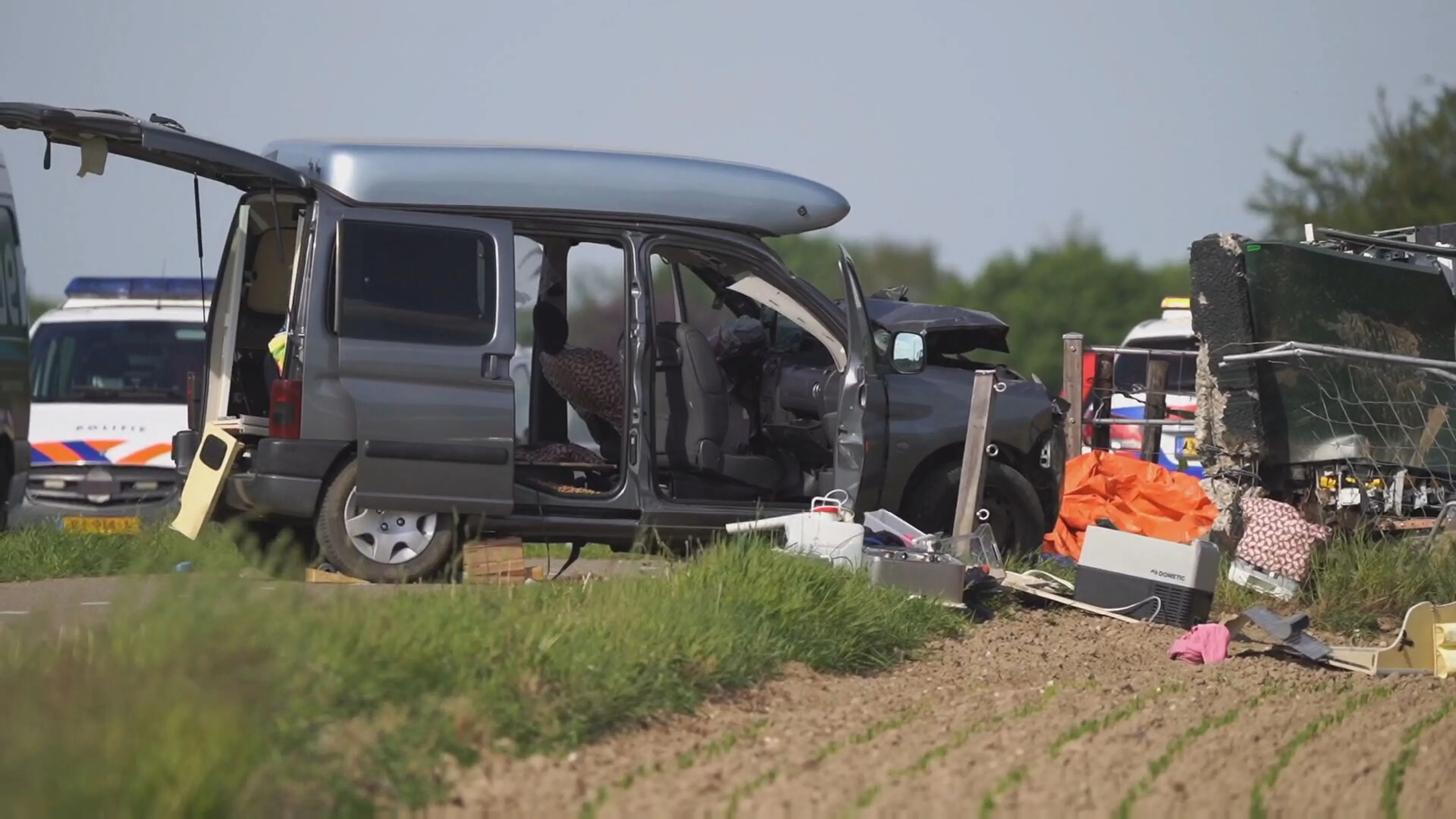Wielrenner (53) en automobiliste (40) overleden bij tragisch ongeluk in Groesbeek
