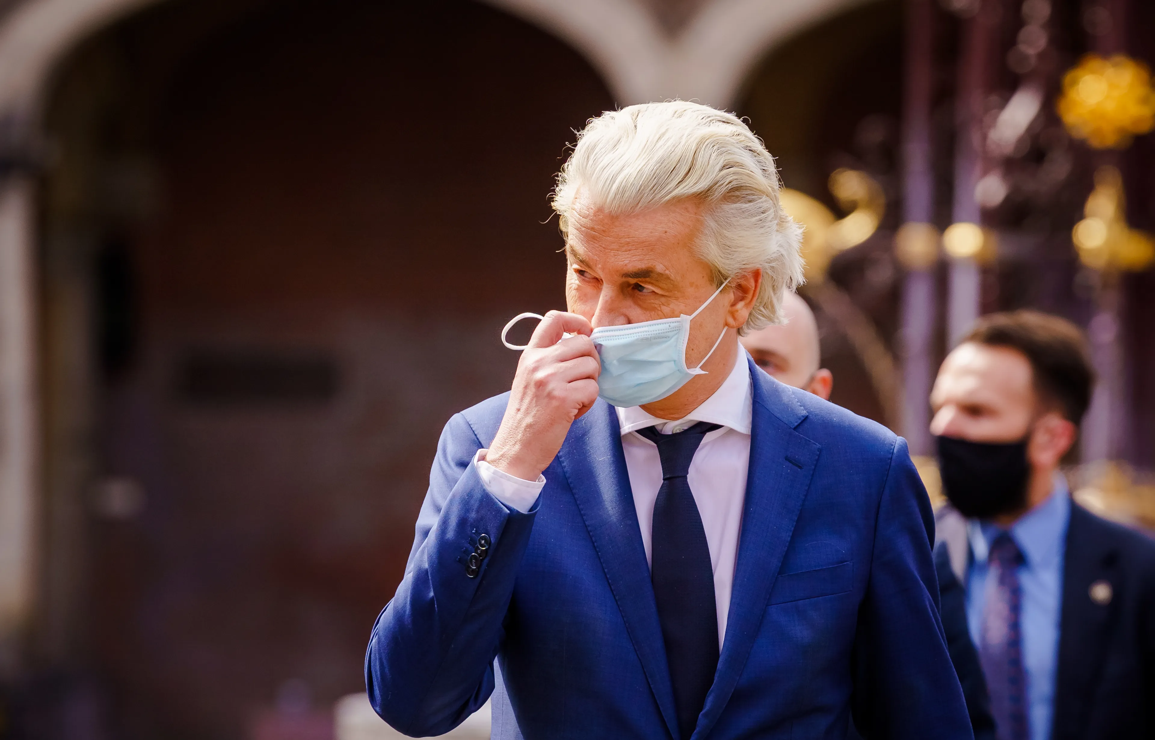 Tweede Kamerleden staan versteld van notulen ministerraad: 'Corrupte bende'