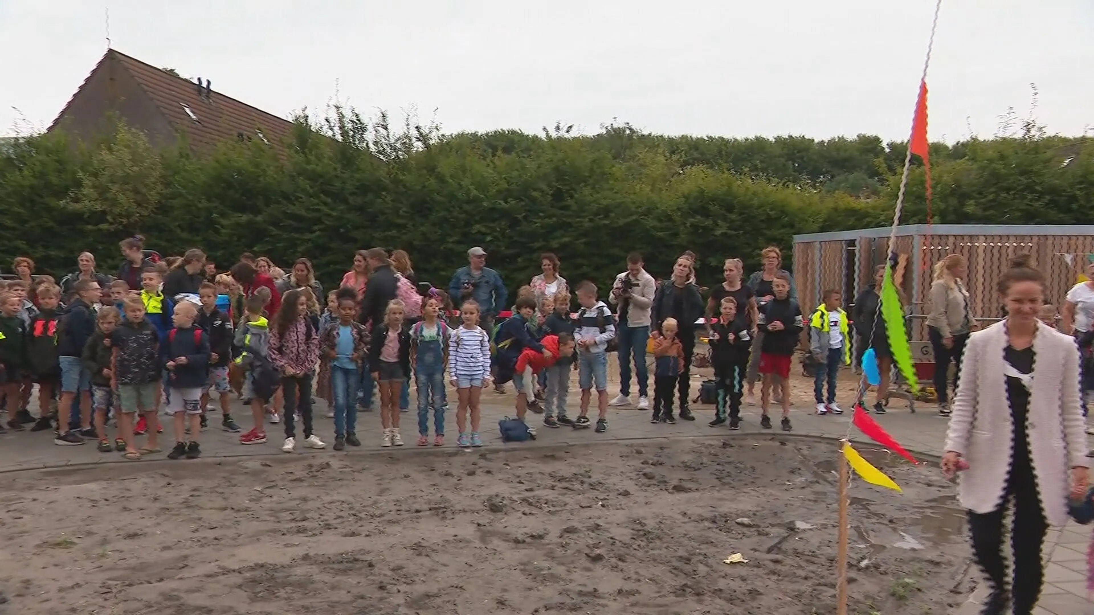 Spiksplinternieuwe school geopend voor leerlingen afgebrande Driespan: 'Dít is een cadeautje'