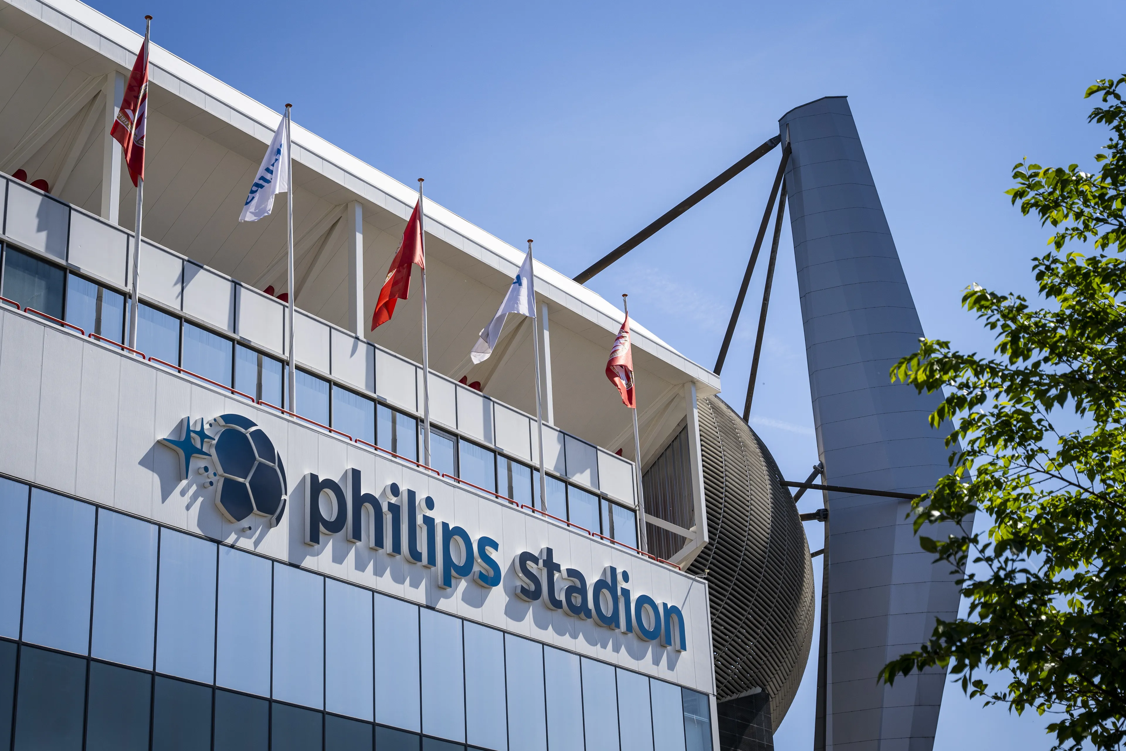 Actieve tuberculose bij PSV-speler vastgesteld, bron- en contactonderzoek opgestart