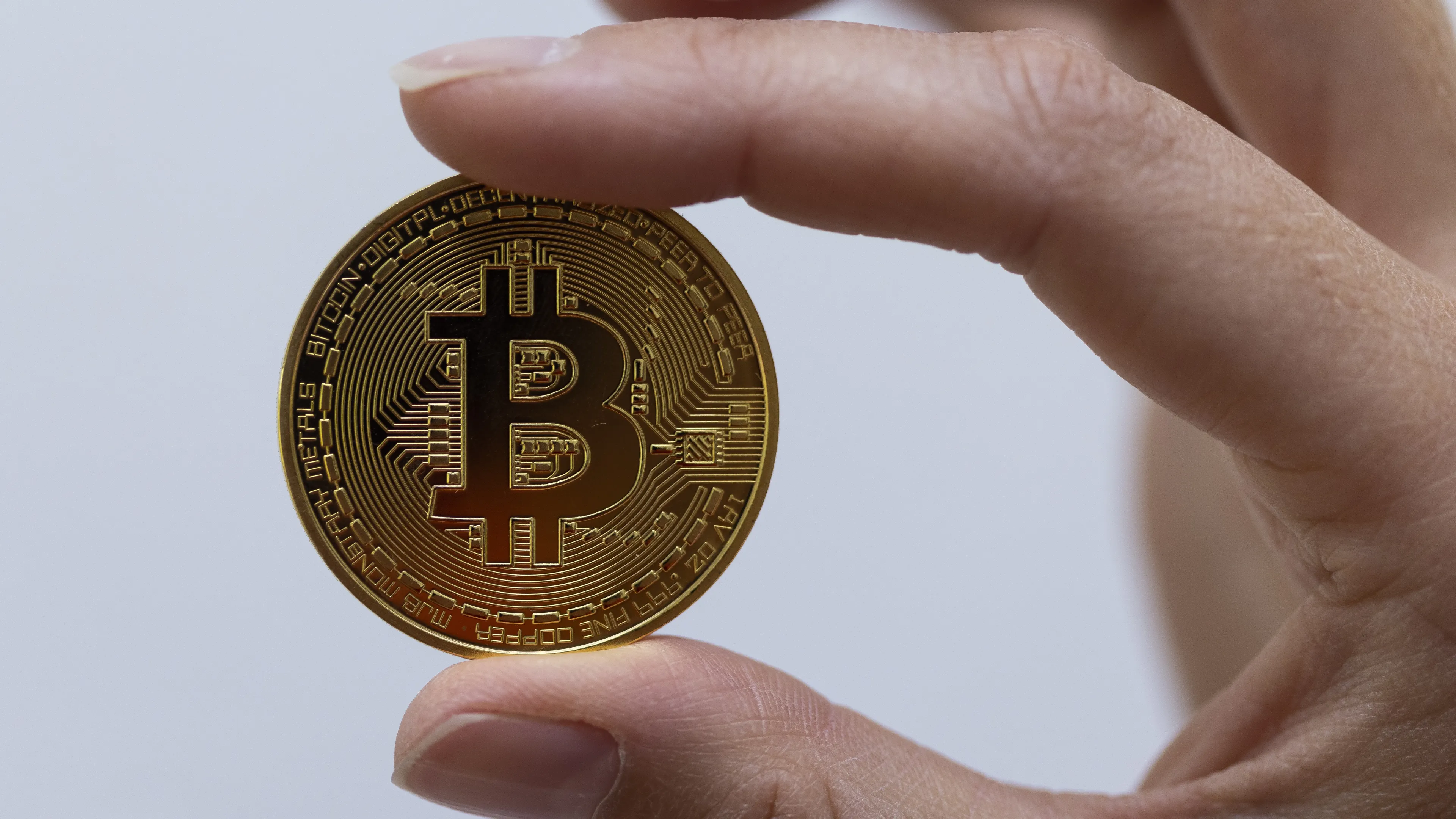 Honderden beleggers verliezen miljoenen met crypto, handelaar (23) duikt onder