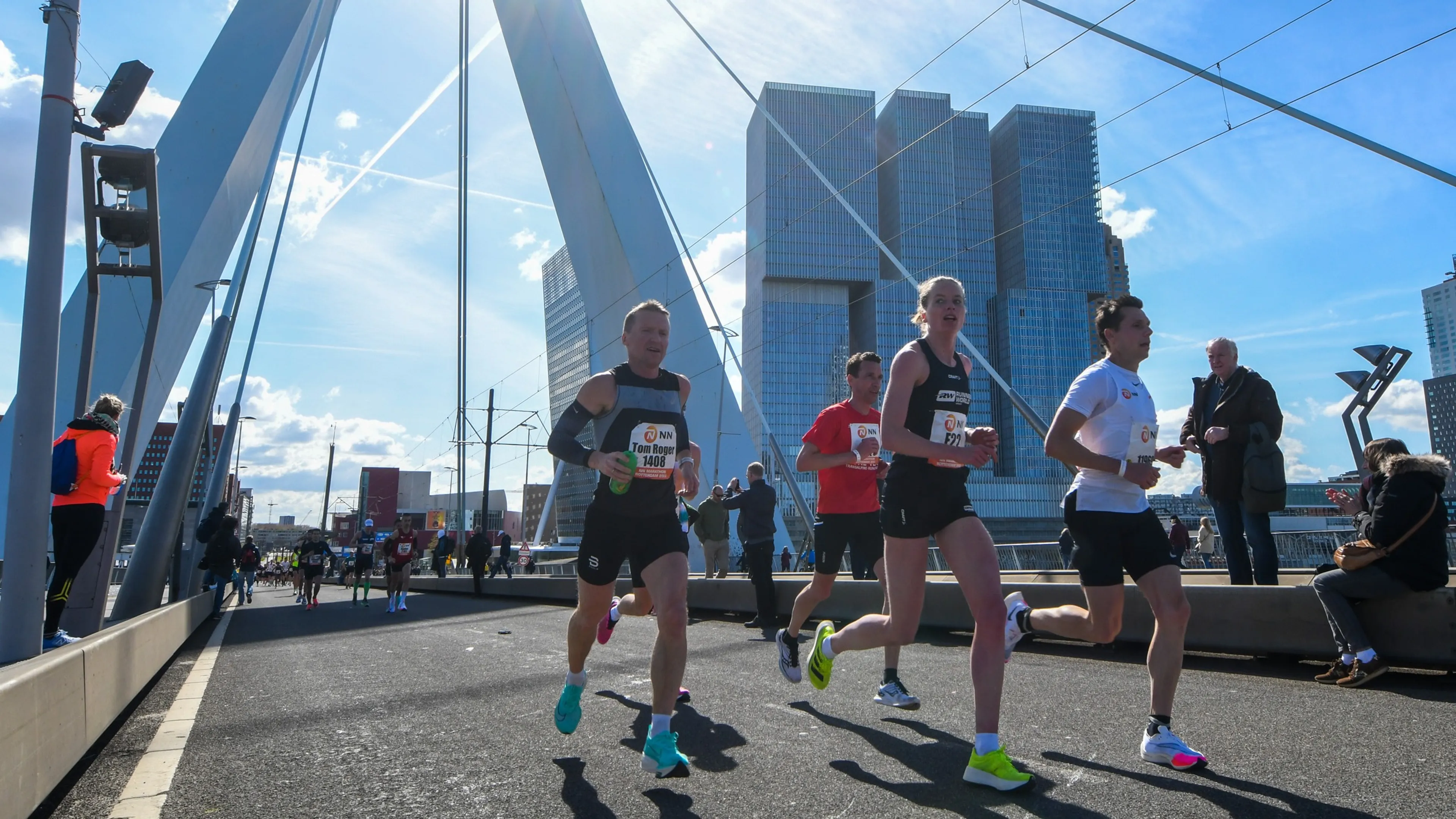 Drukte en omleidingen door marathon Rotterdam: hier moet je rekening mee houden