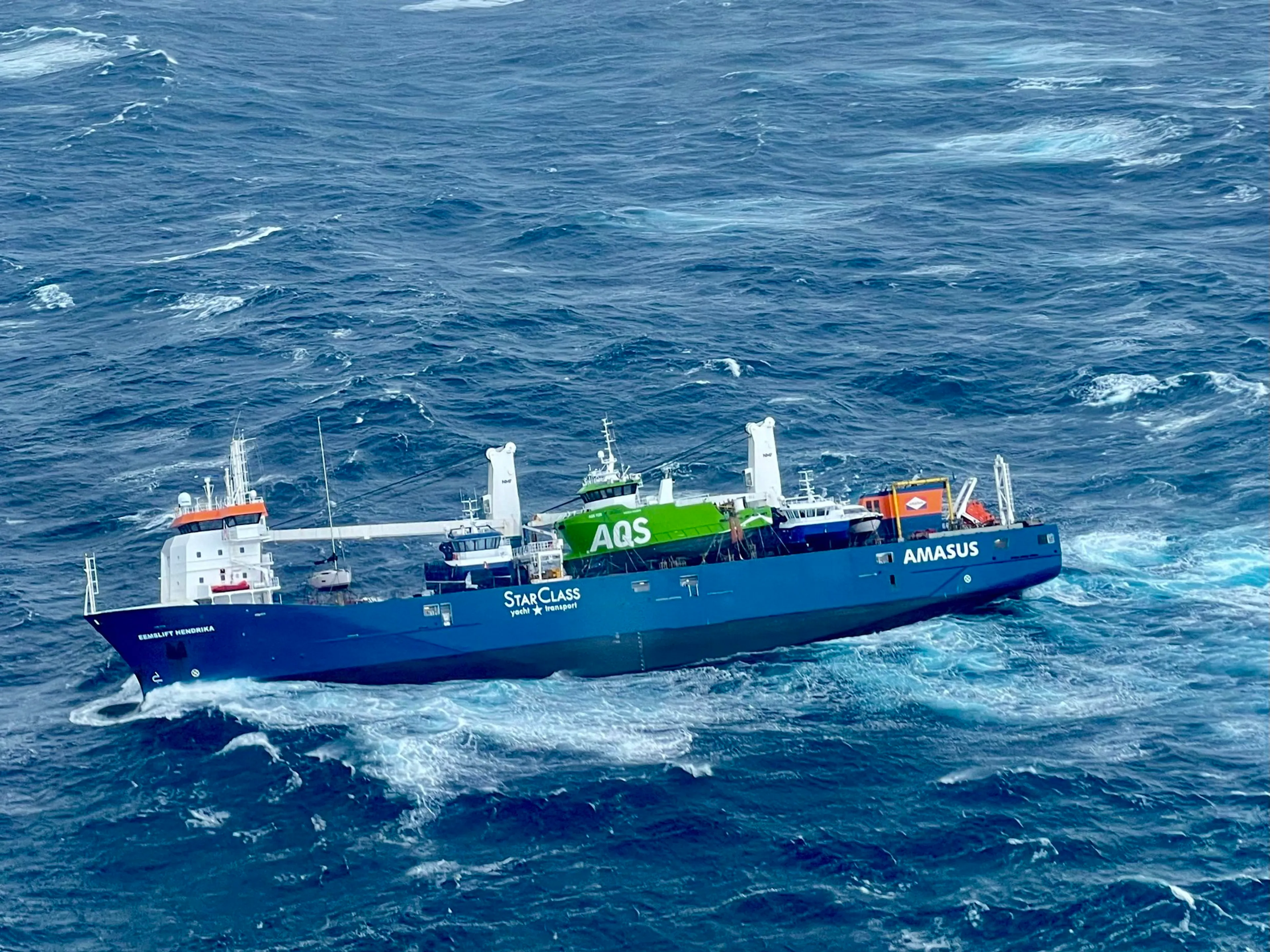 Berging Nederlands schip Noorwegen vertraagd door slecht weer